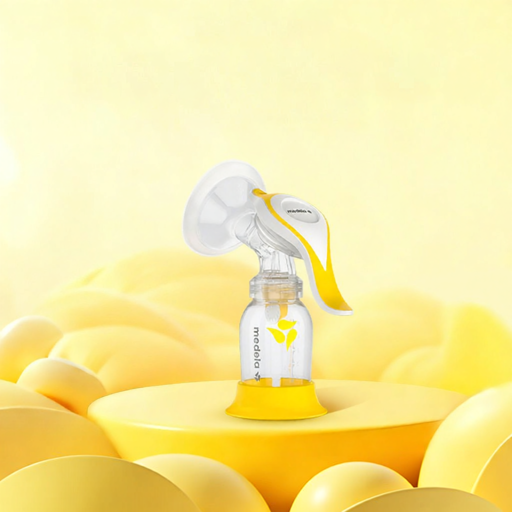 Medela | Comfortable and Portable Manual Breast Pump