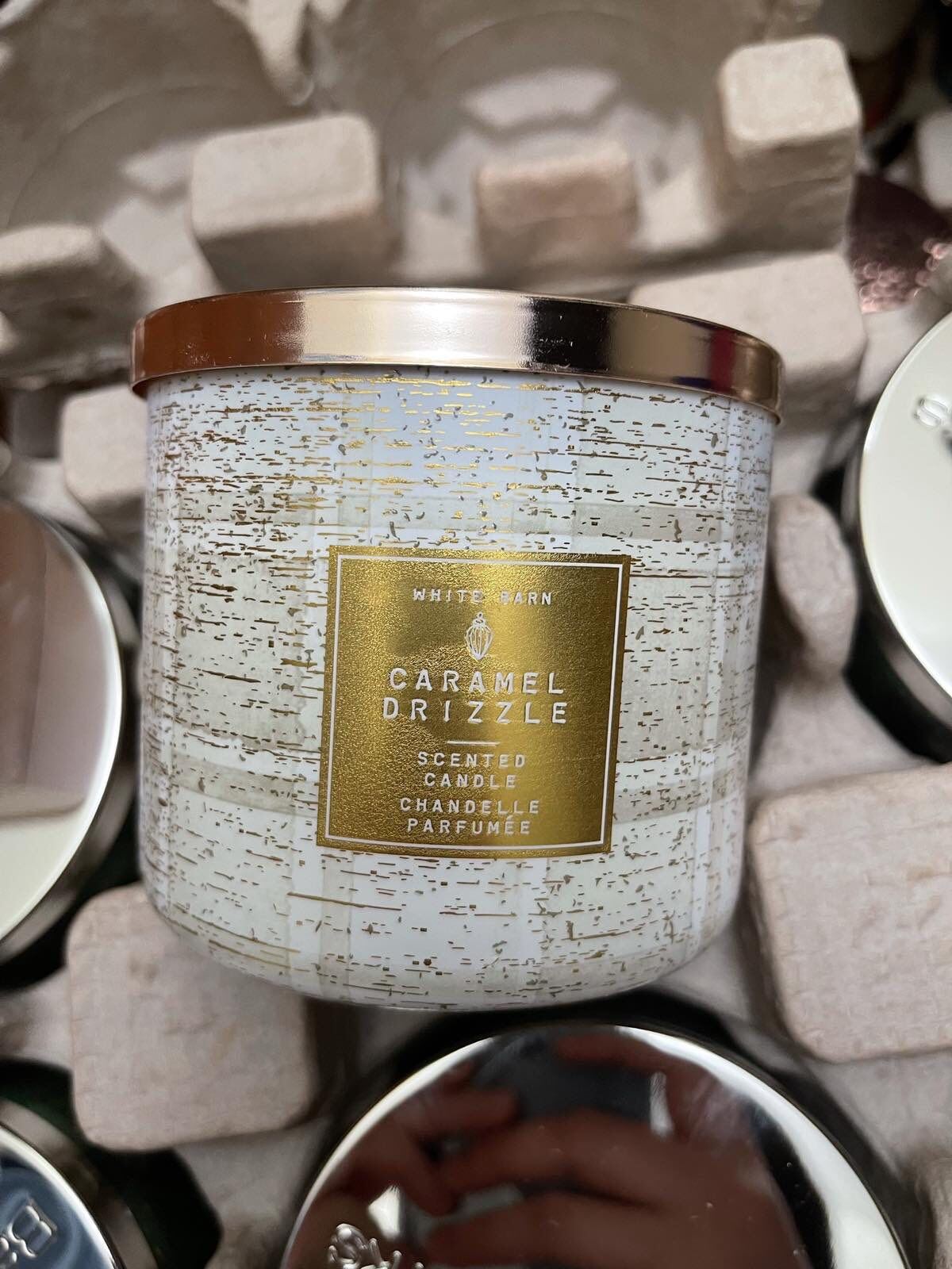 BATH AND BODY WORKS 3WICK CANDLE, CARAMEL DRIZZLE, 14.5 oz/411g