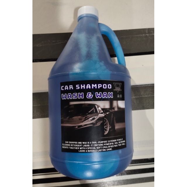 Car shampoo with wax and foambooster FREE microfiber cloth