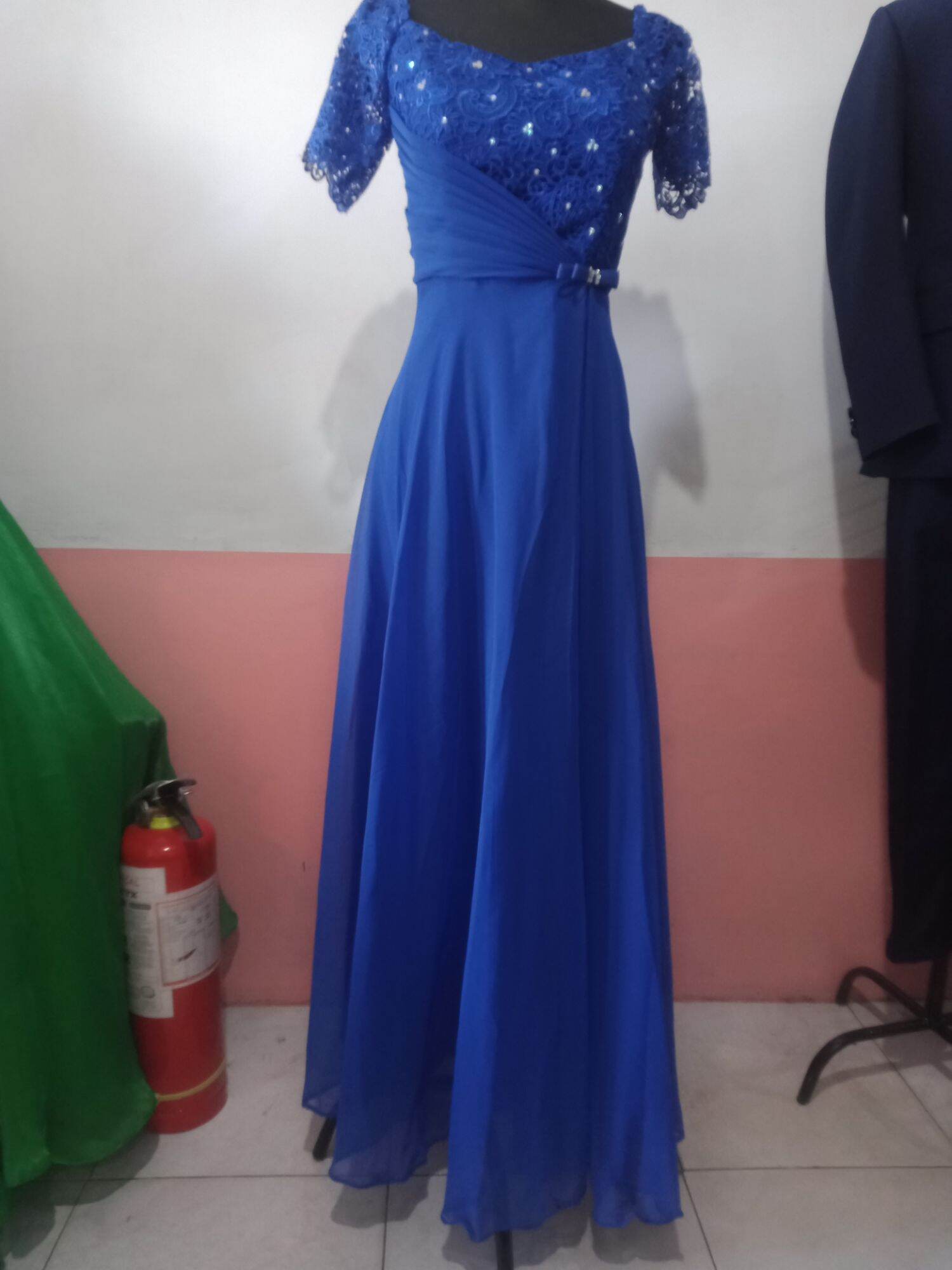 Royal blue gown hot sale for wedding sponsor