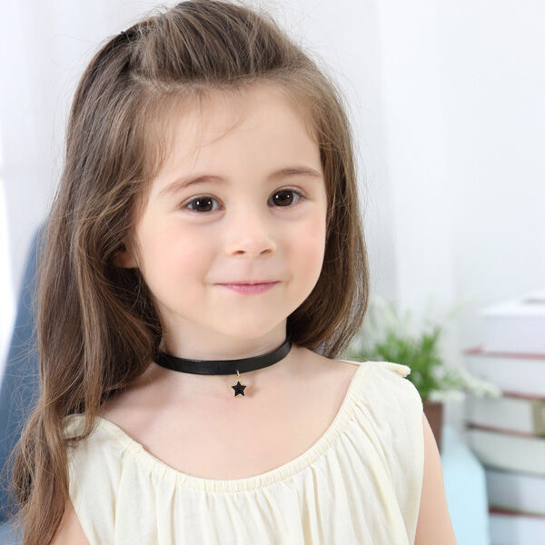 Little hot sale girls choker