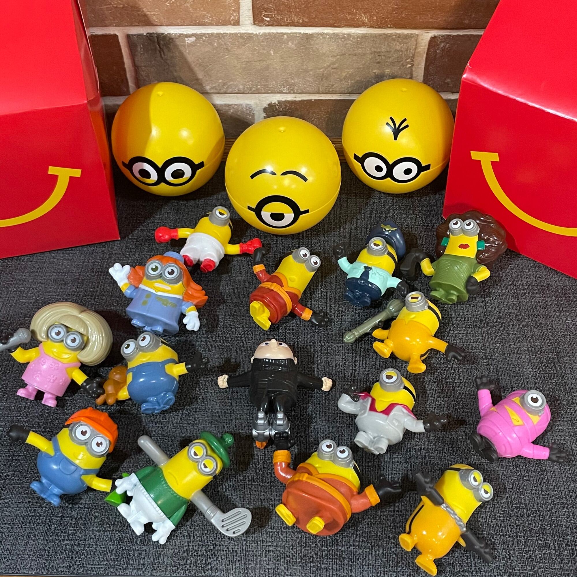 Wave 2 Happy Meal Minions Mcdonalds Toys The Rise Of Gru Sold Individually Lazada Ph