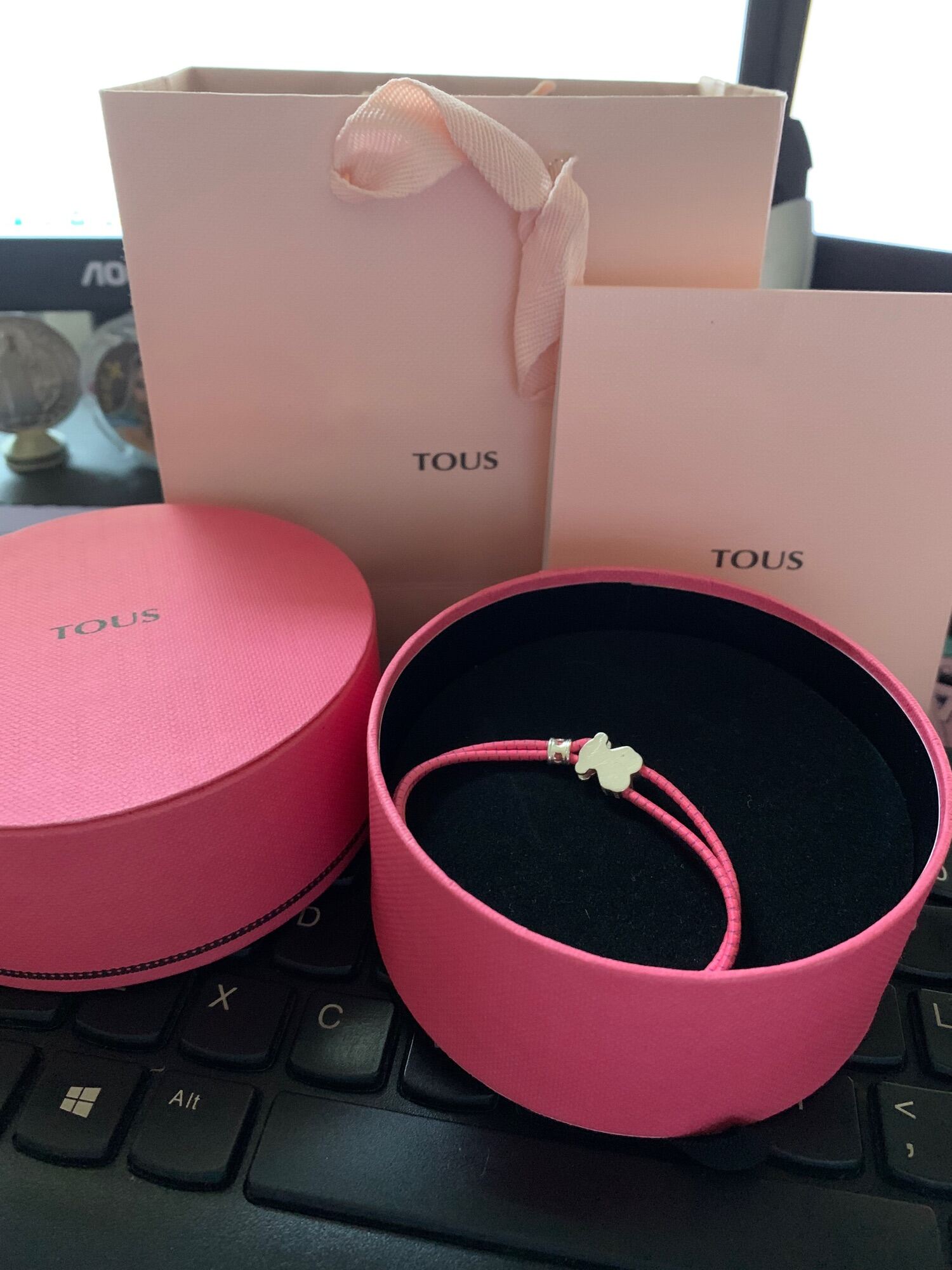 Tous hot sale pink bracelet