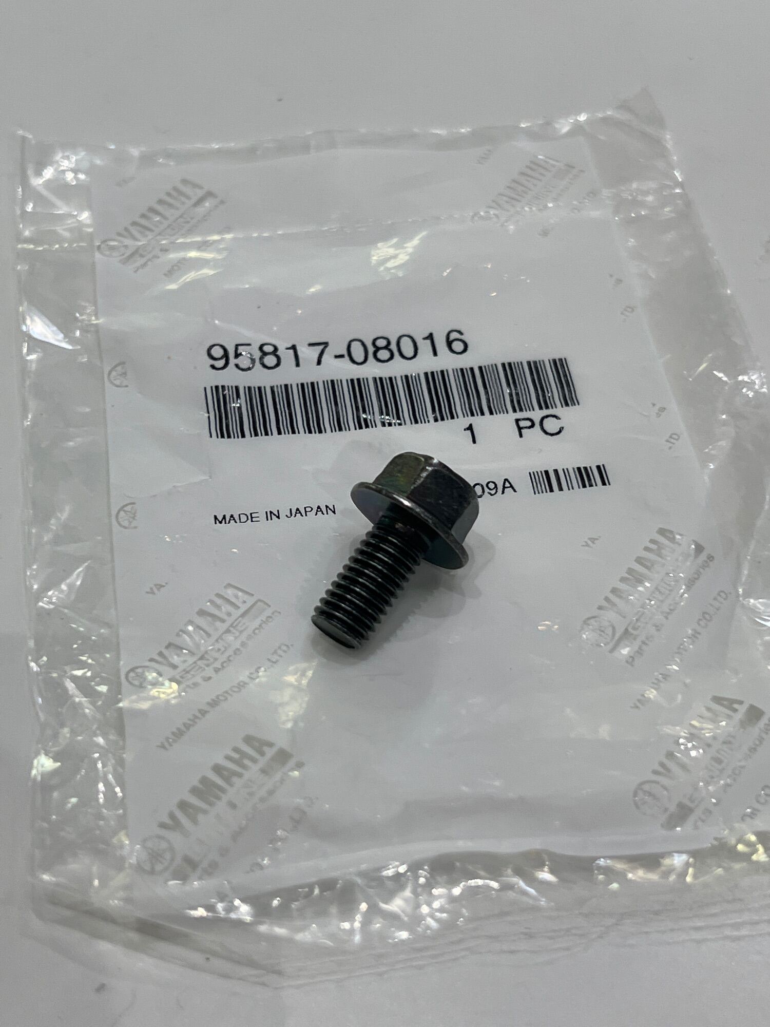 9581708016 GENUINE BOLT, CAMSHAFT/GEAR OIL DRAIN PLUG MIO SPORTY SOUL