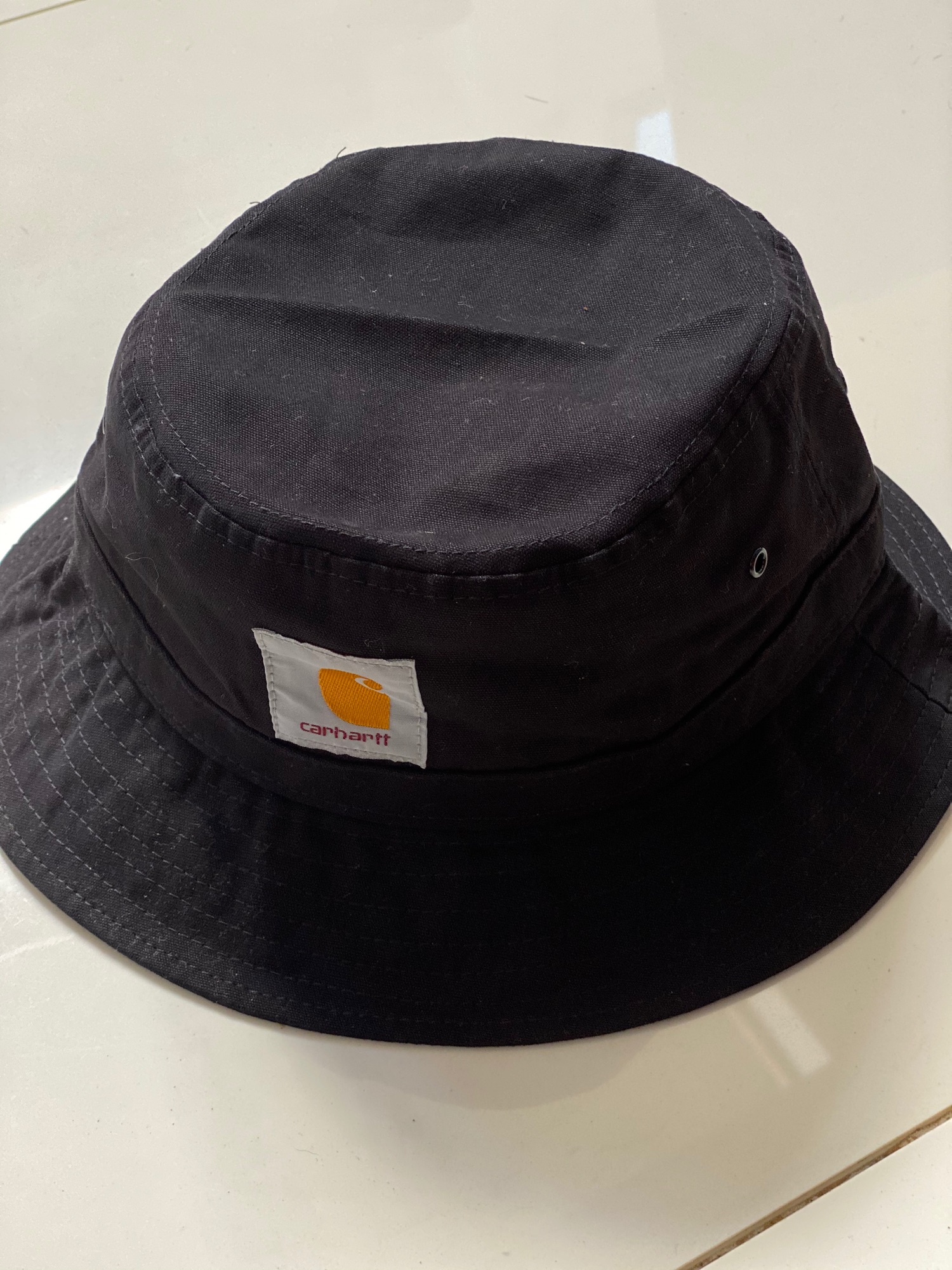 Carhartt bucket hat