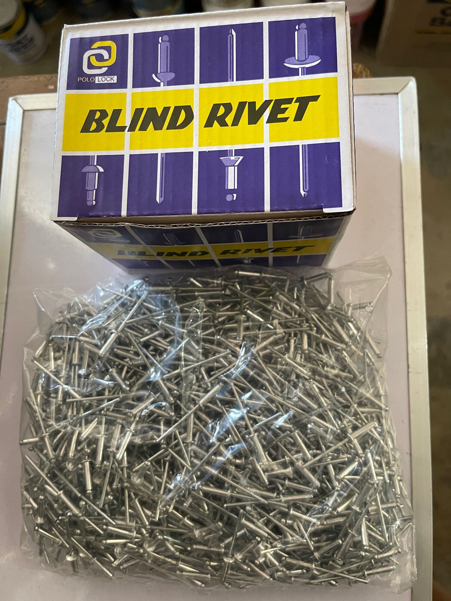 Per box !!!Blind Rivet 1/8*1/2 ,1/8*3/4 ,5/32*1/2, 5/32*3/4, 3/16*1/2,3