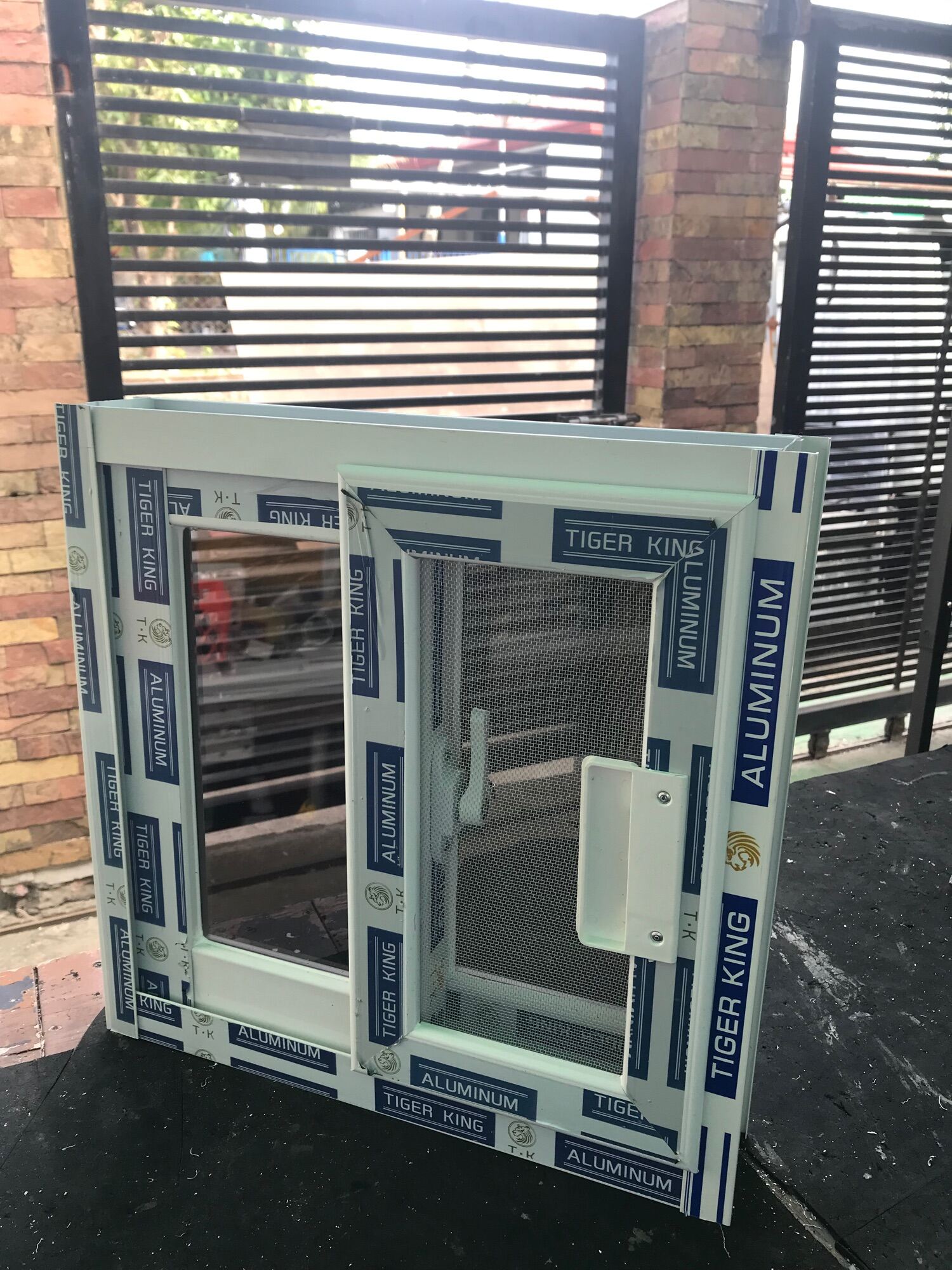 H 35cm X 40cm W Aluminum Sliding Window With Screen Lazada Ph