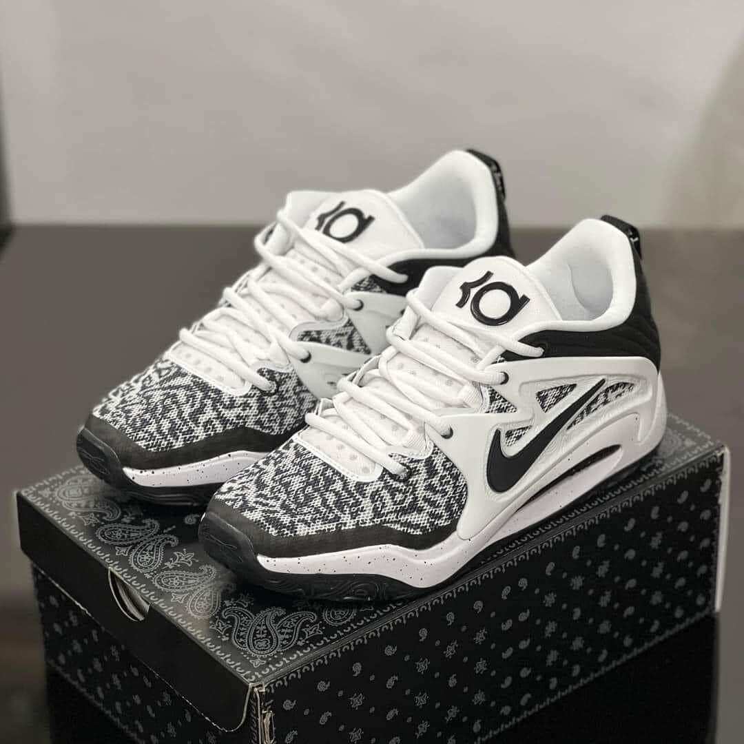 kd15 oreo price