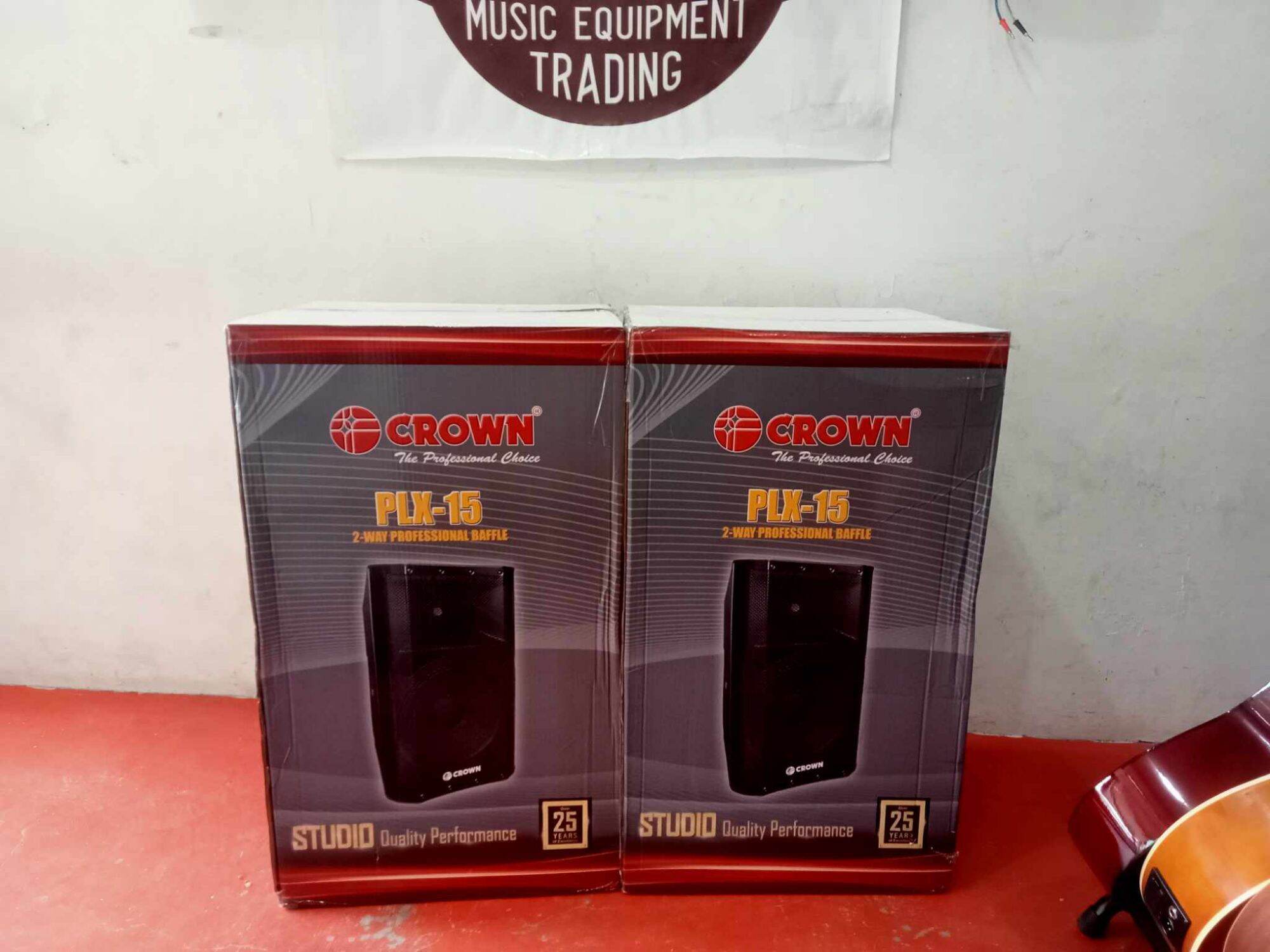 Crown PLX-15 Passive Speaker 1200 watts (1 unit only)
