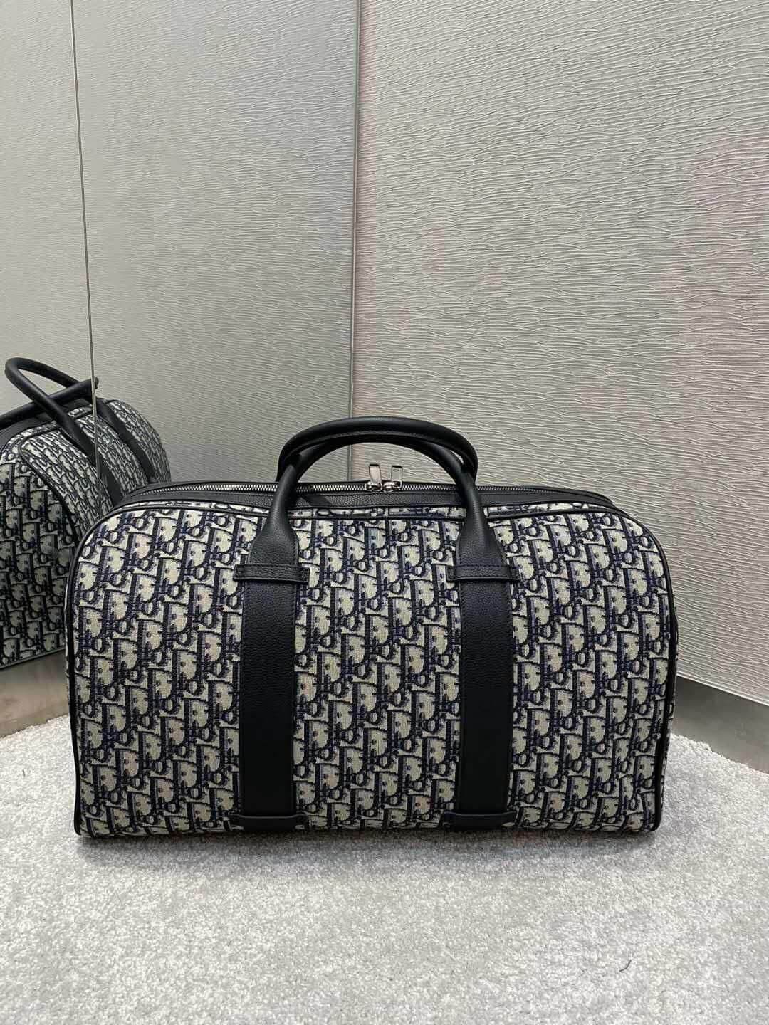 dior travel bag