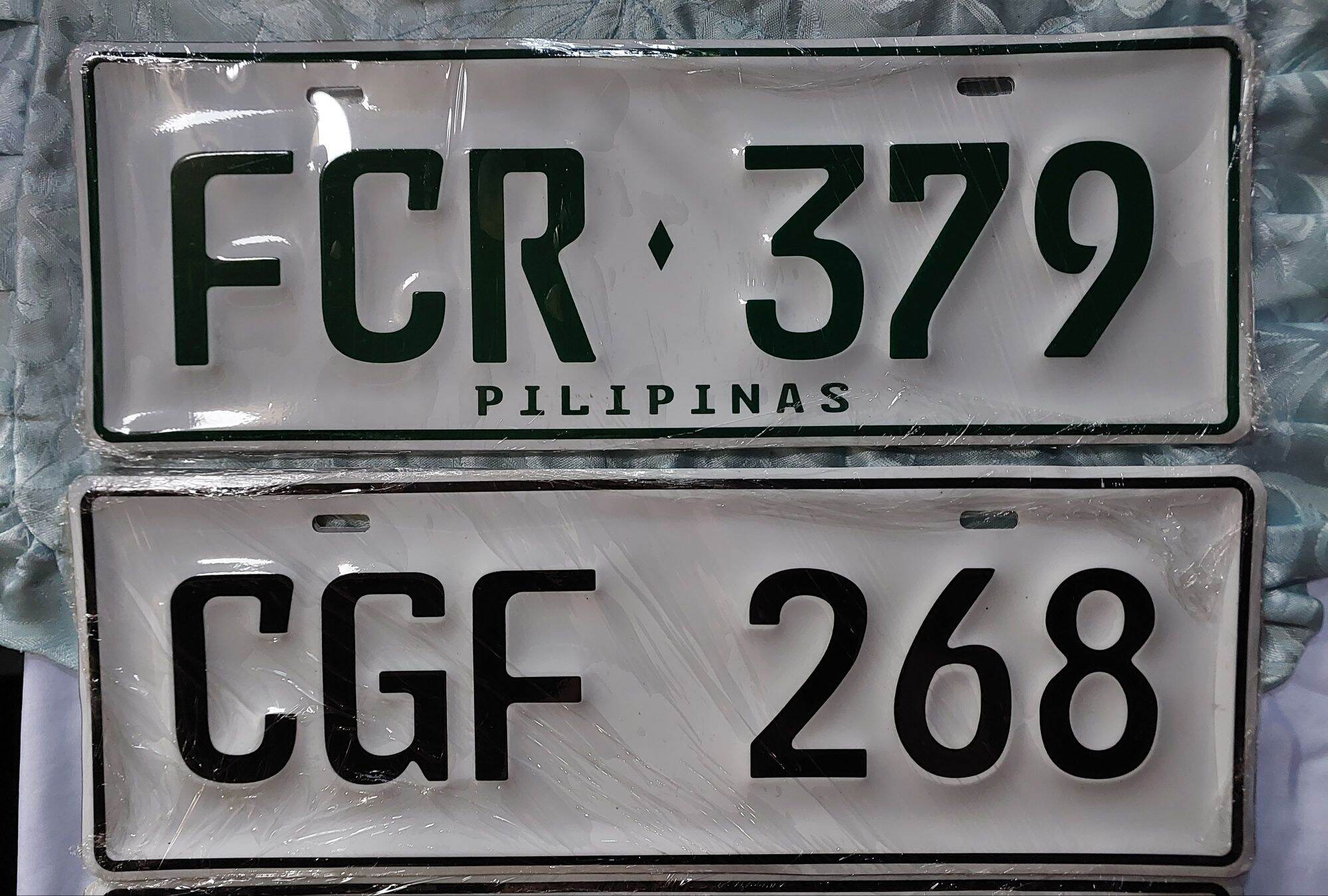CAR PLATE PAIR STANDARD SIZE GALAVANIZE EMBOSSED PLATE - REGULAR. 