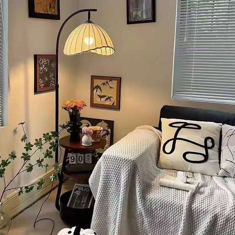 CAIJUSHI | Vintage Floor Lamp with Shelf