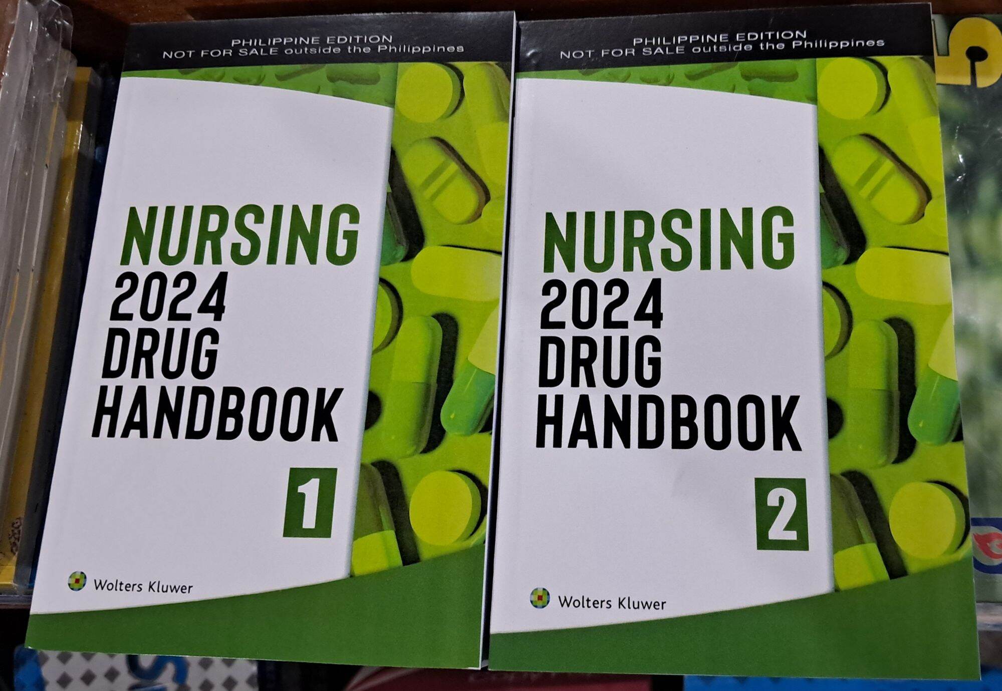 Nursing 2024 Drug Handbook Colored Reprinted Onhand New English