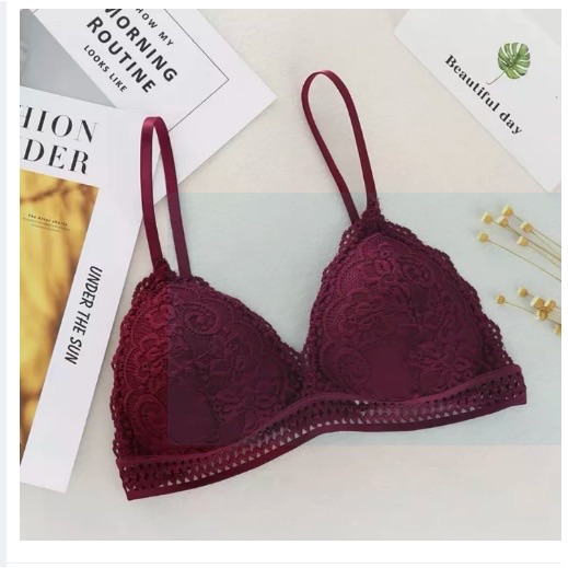 French Style Bralette Seamless Deep V Lace Bra Wireless Thin