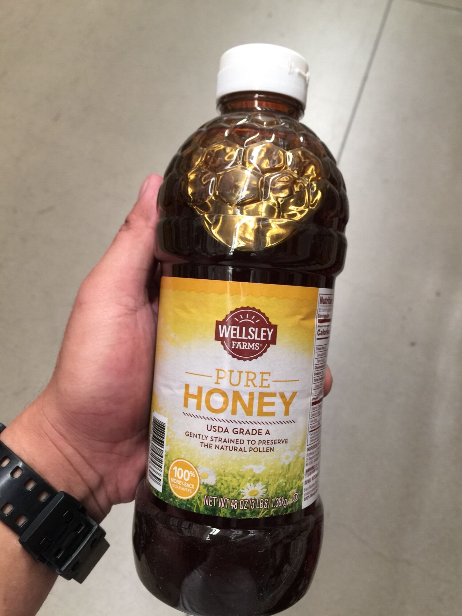 WELLSLEY FARM PURE HONEY 1.36kgs Lazada PH