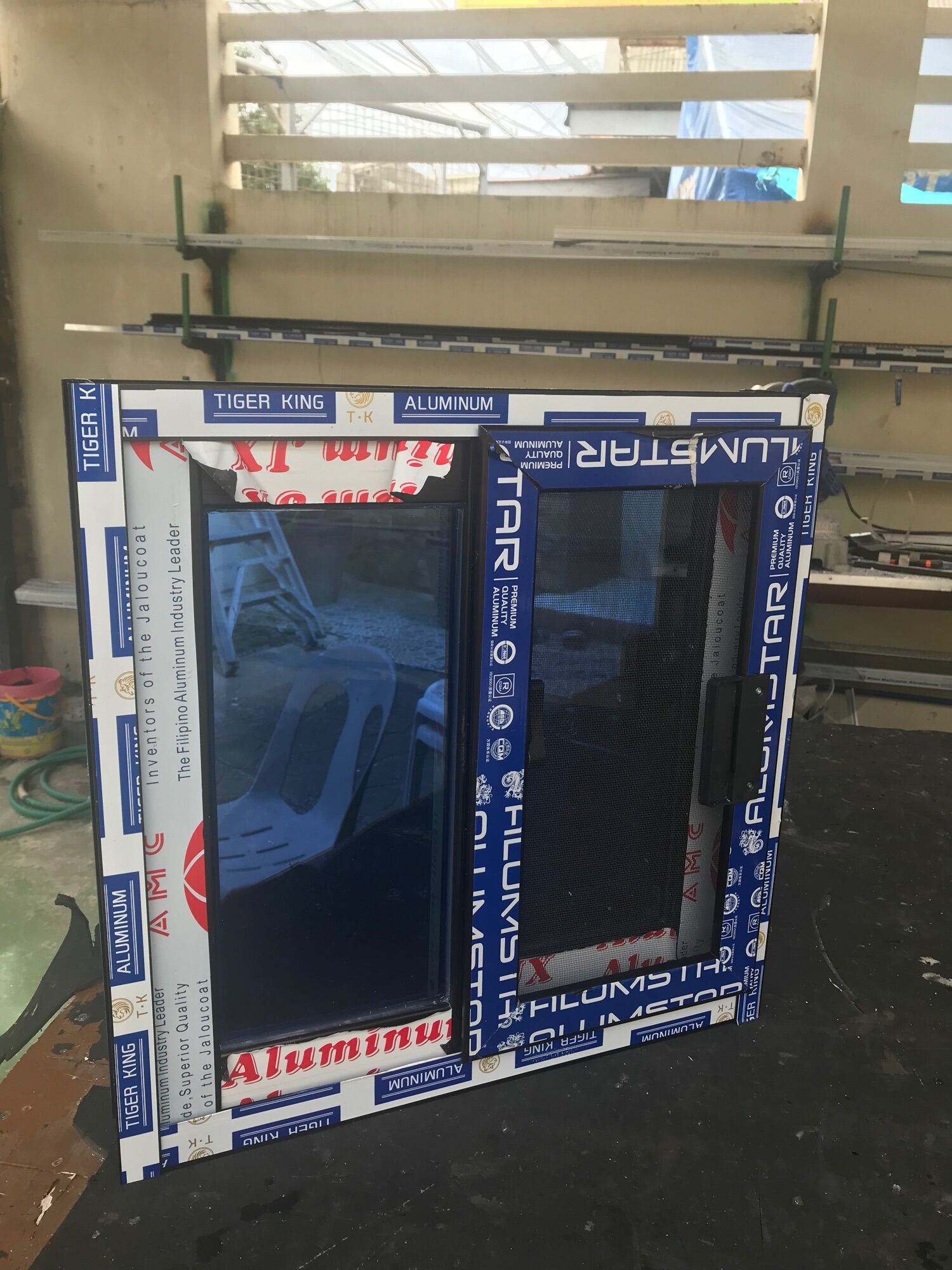 51cm x 51cm Aluminum Sliding window with screen Lazada PH