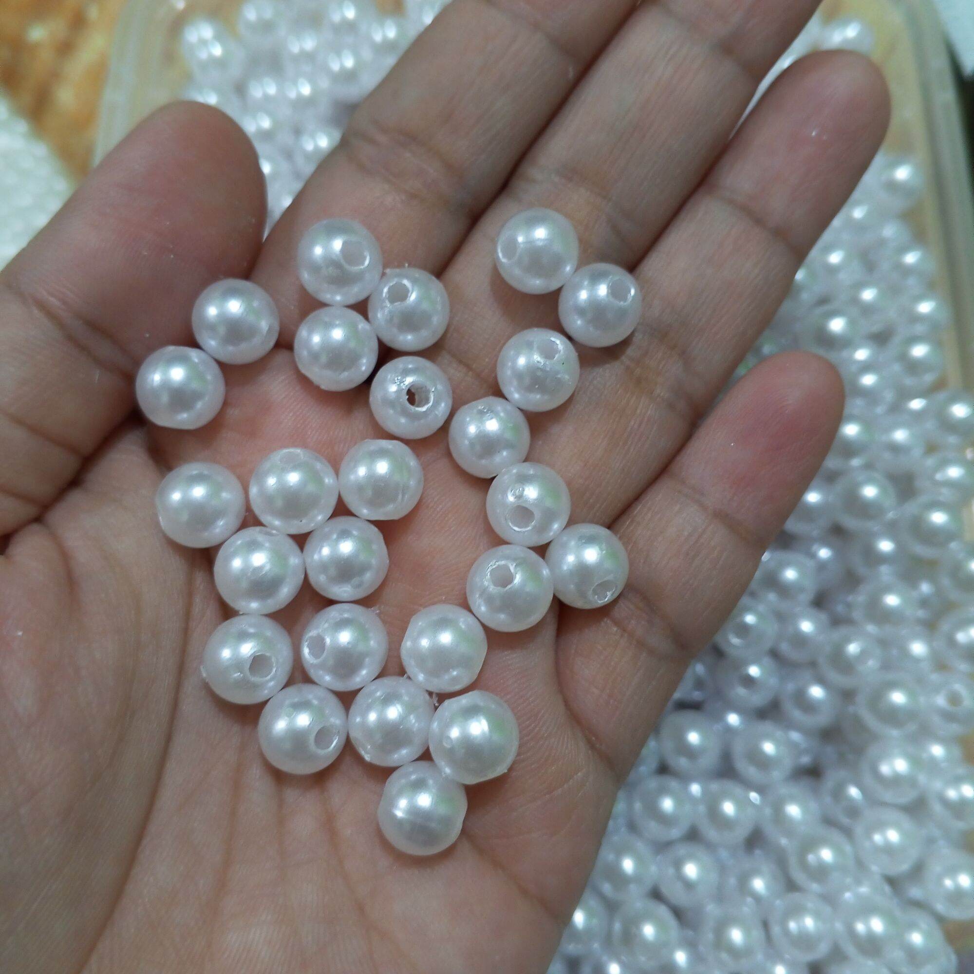 8mm Plastic Pearl White Beads 50pcs per pack .