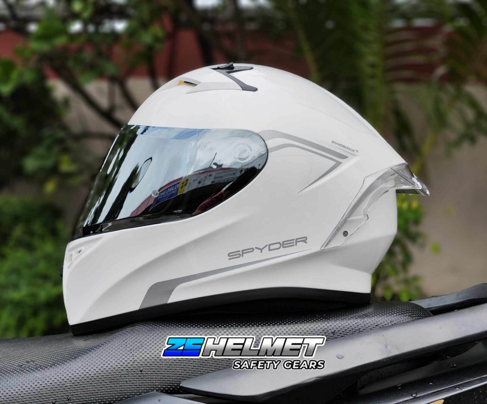 Spyder helmet sale white