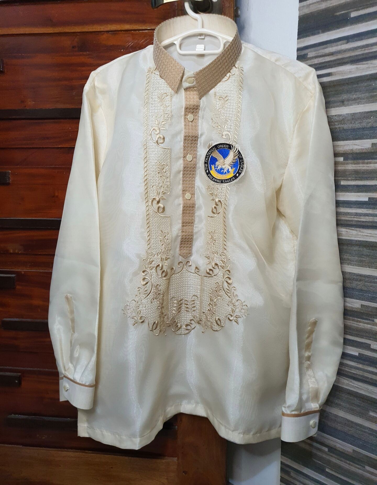 Pinya Organza Barong Tagalog with Eagle logo | Lazada PH