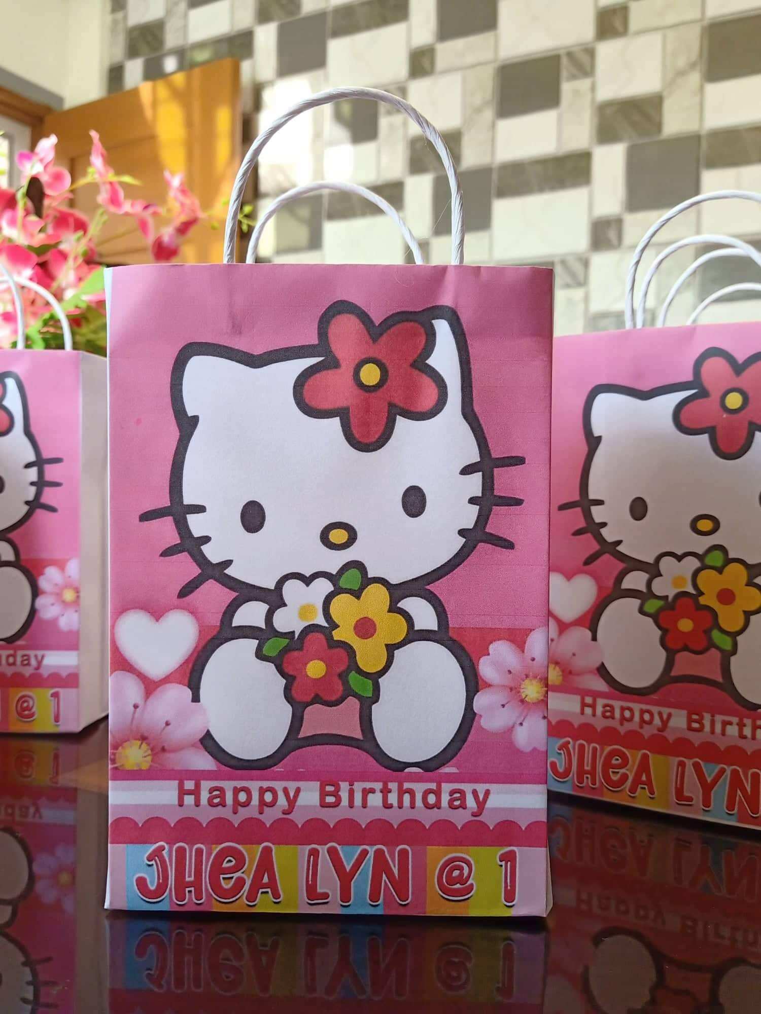 Hello kitty theme lootbag/paper bag(Sold by 10) Lazada PH