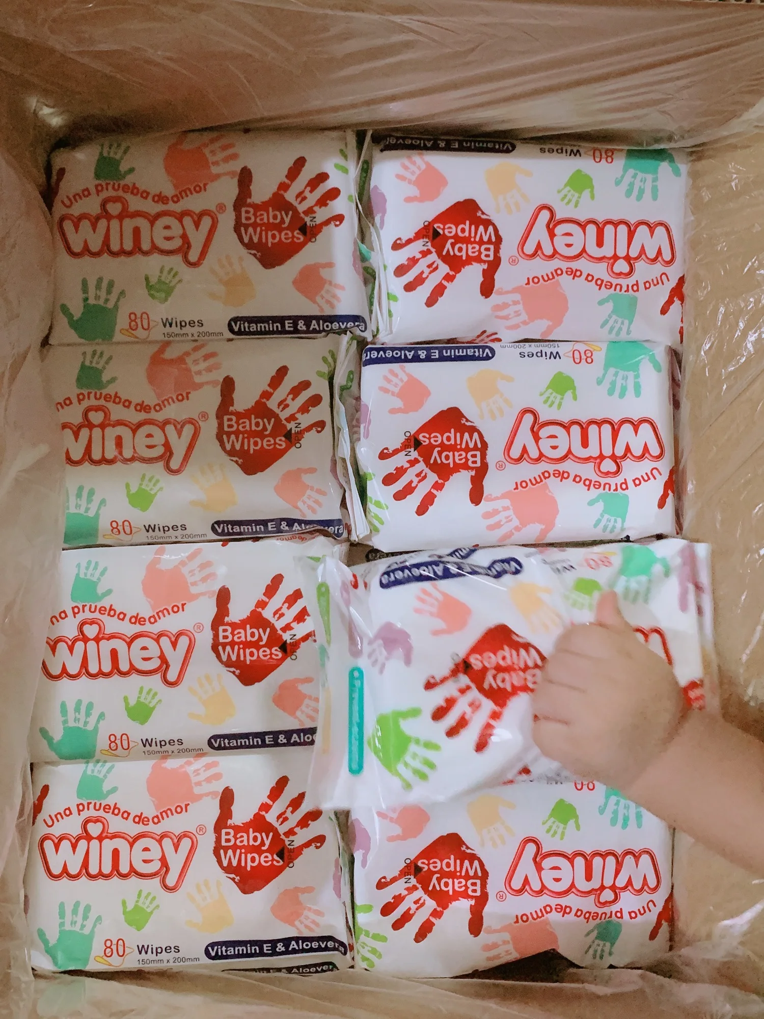 Winey Wipes Baby Wipes 80 Pulls Thick Wide Non Fast Dry With Vit. E and Aloe
