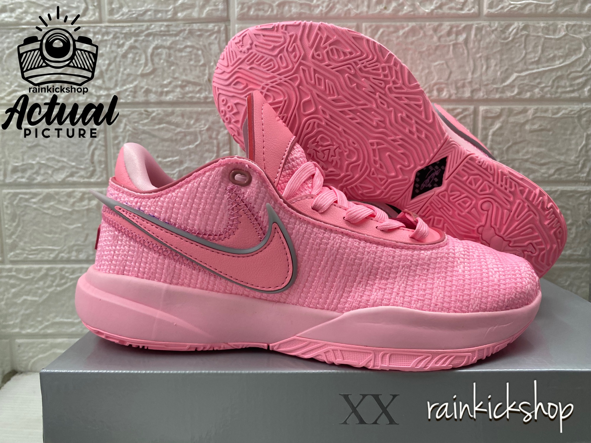 Nike LeBron 20 Pink