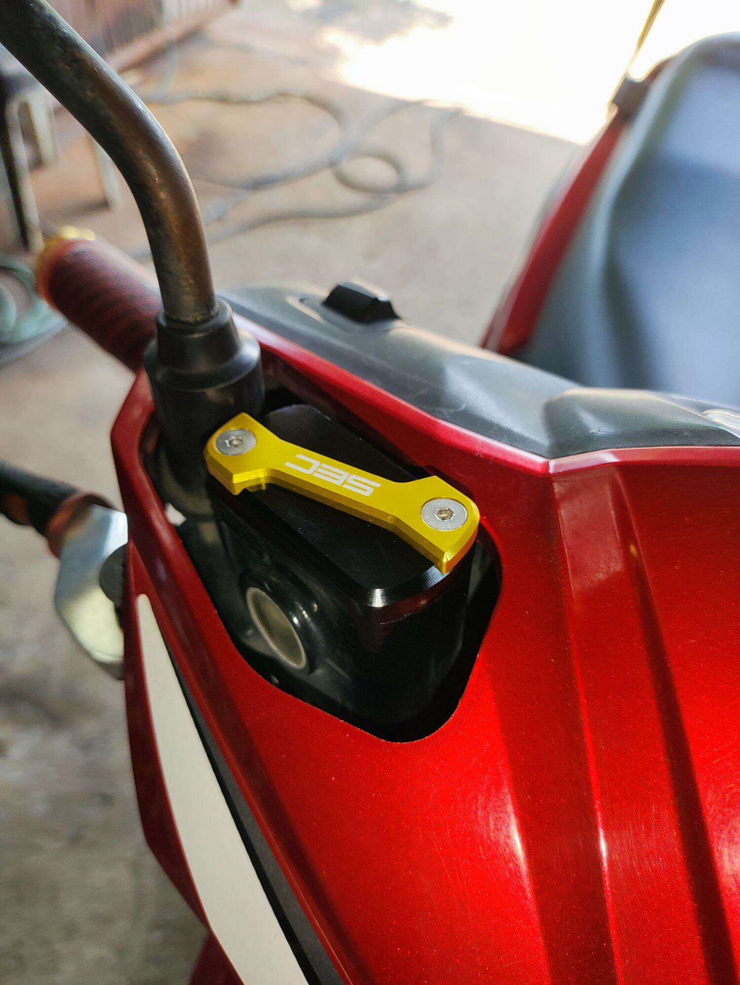 SEC HONDA BEAT FI / HONDA CLICK V1 BRAKE FLUID CAP Lazada PH