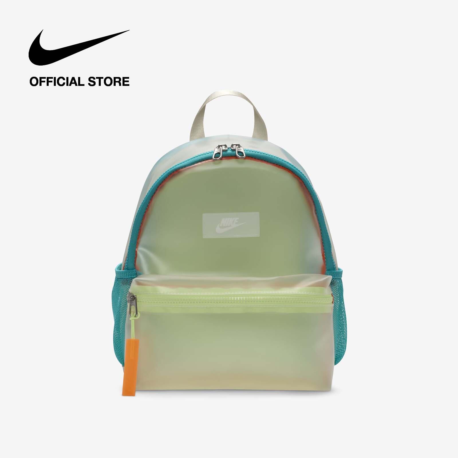 nike brasilia backpack price philippines Wellesley Track and Field - Medium Ventilated zip pocket on the front stores used gear separate from your other things Signature HQ Nike Brasilia Medium