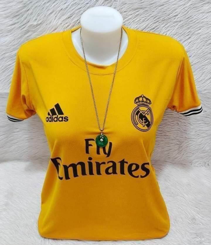 fly Emirates fit to medium size to large size