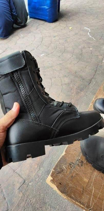 Lazada hot sale combat boots