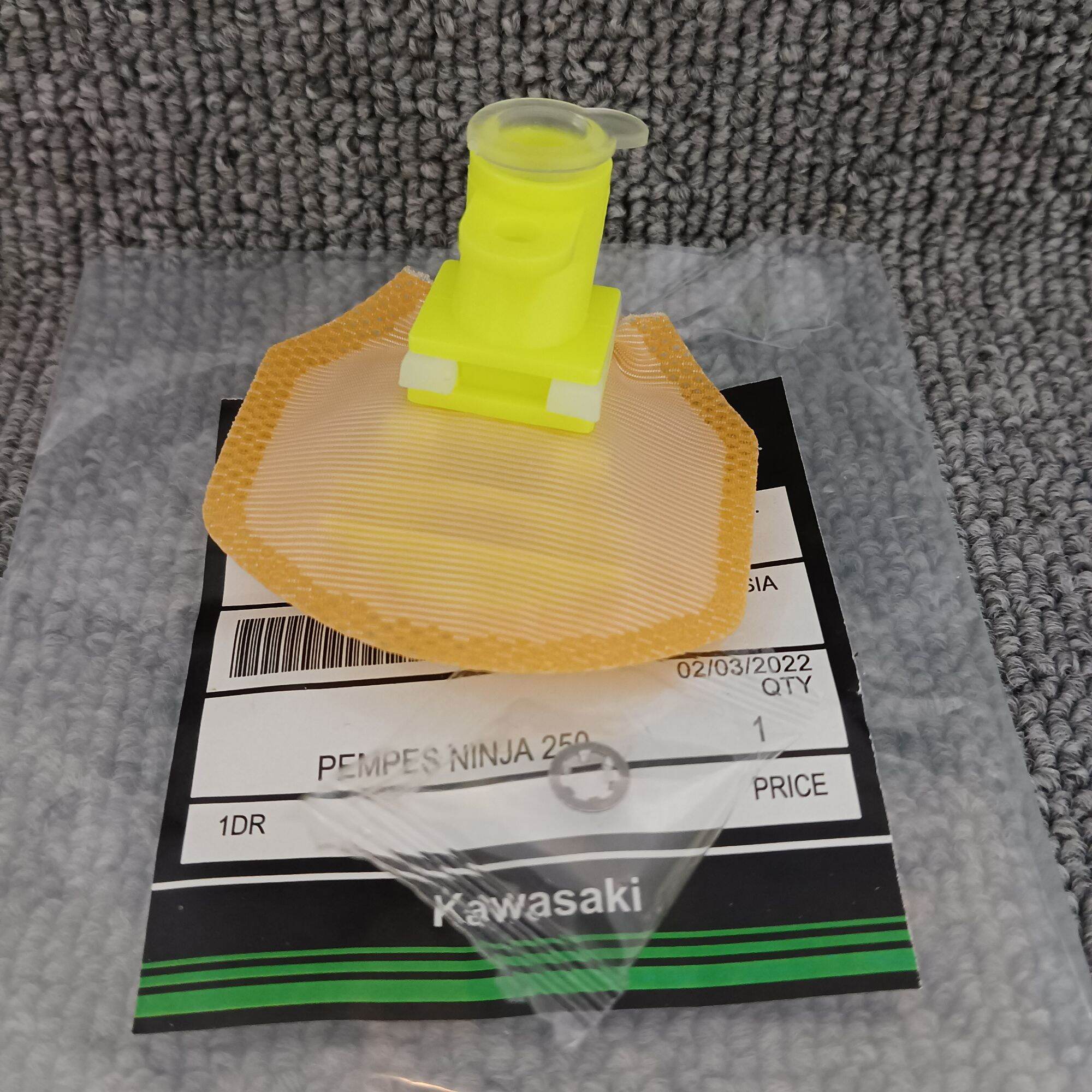 FUEL PUMP FILTER NINJA250,400,Z1000,ER6,MT07,MT09,CBR500,CBR600 Lazada PH