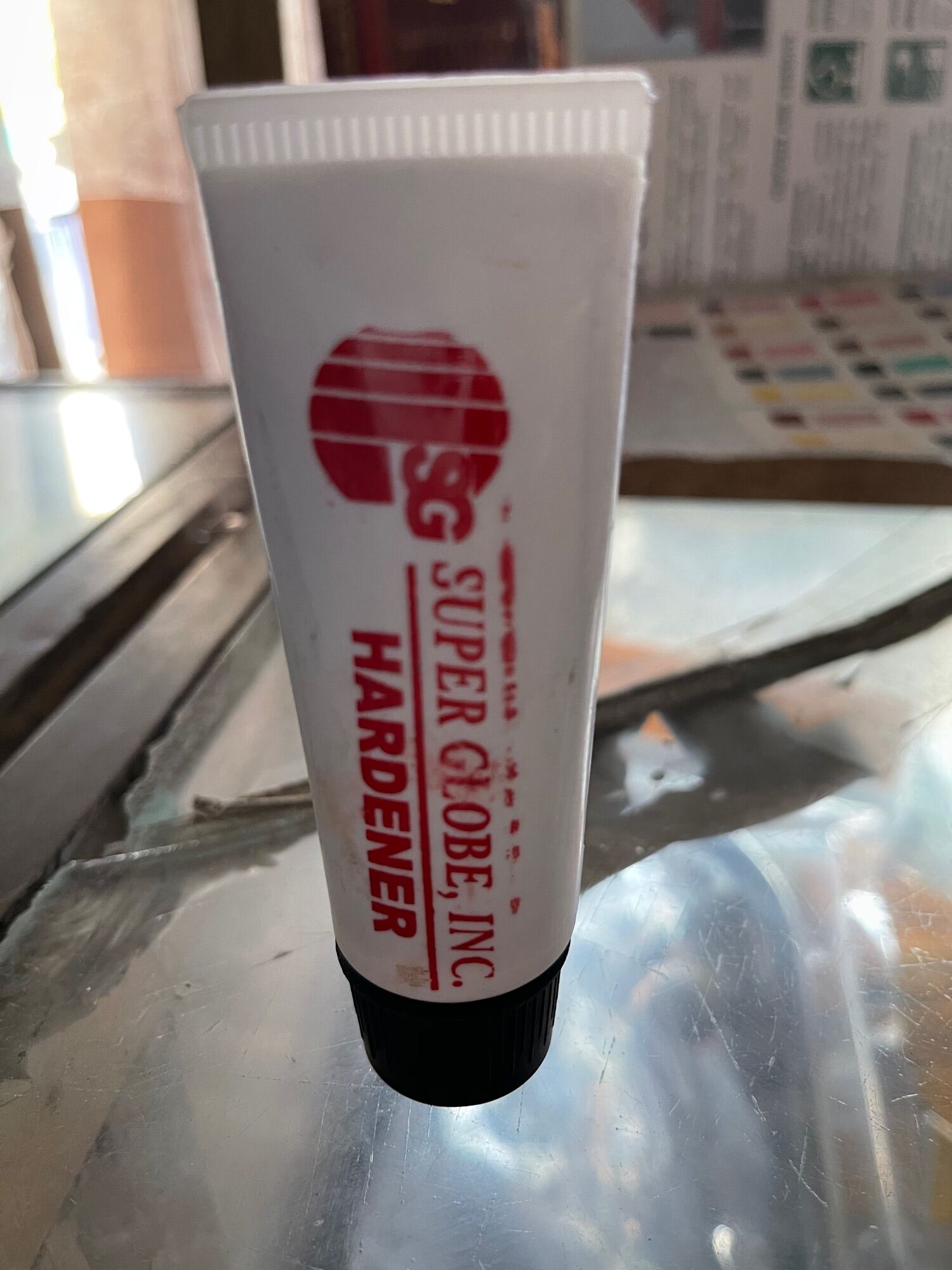 Polituff polyester Body Filler with hardener available lit ,or extra