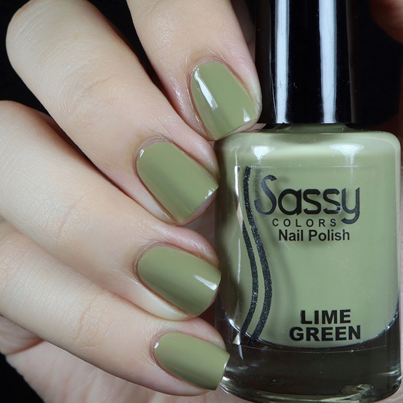 Lacquered Lawyer | Nail Art Blog: Lime-Light