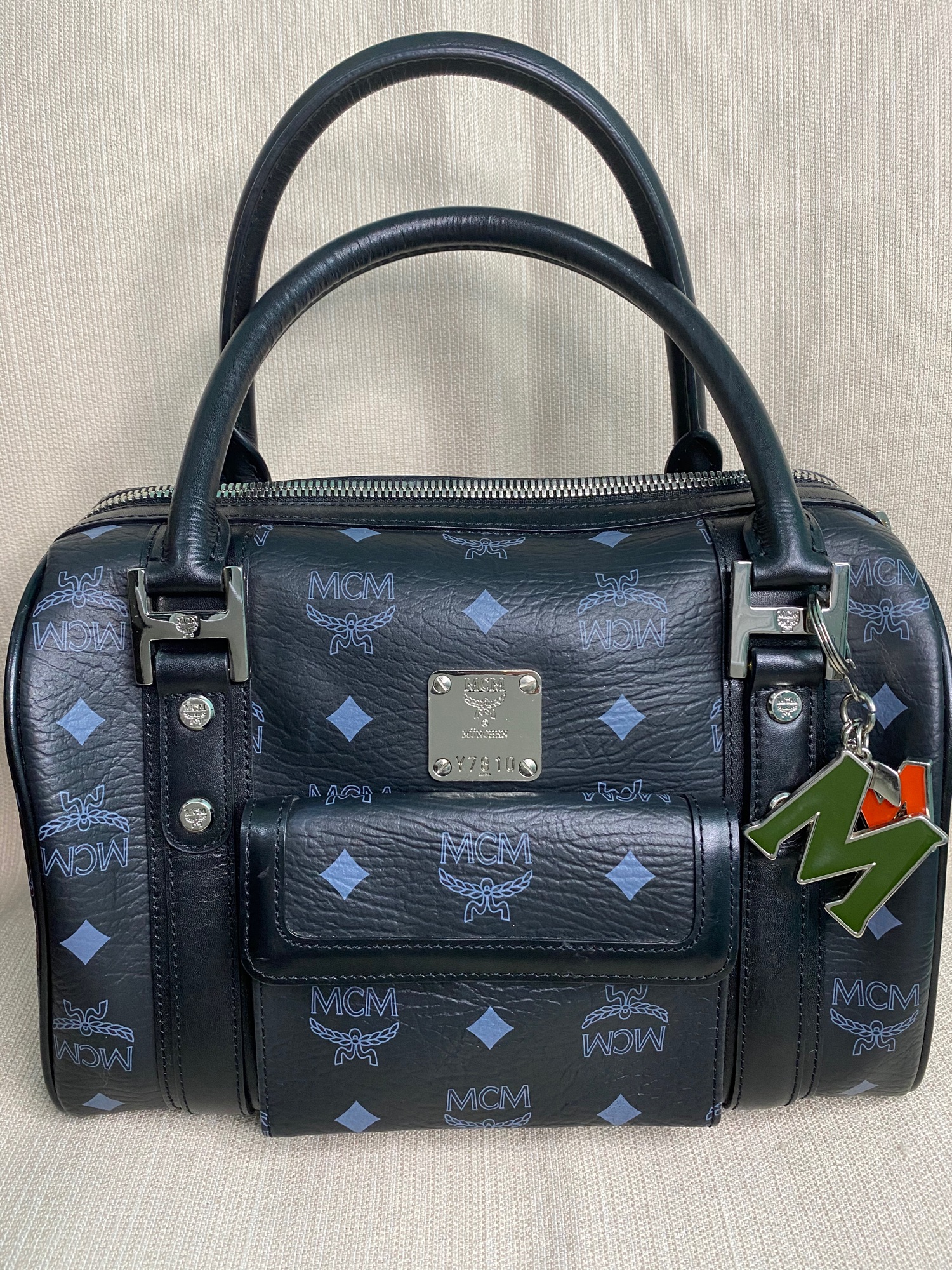 MCM Doctors Bag black, Women's Fashion, Bags & Wallets, Shoulder Bags on  Carousell