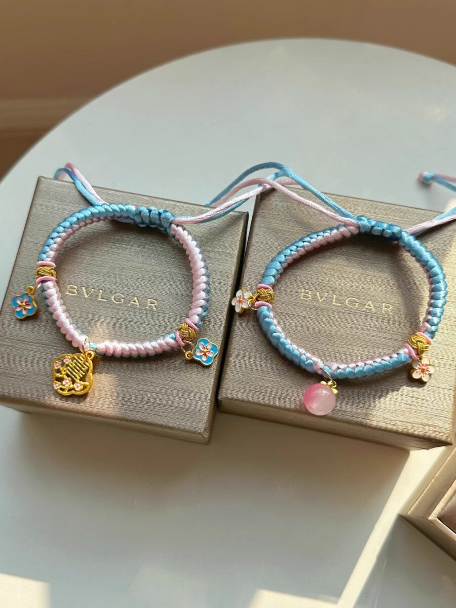 Adjustable Crystal Pendant Woven Pet Collar for Dogs And Cats Poldo Ben Brand Universal Pet Accessory Presyo  1,530 Piso*Libreng Shipping