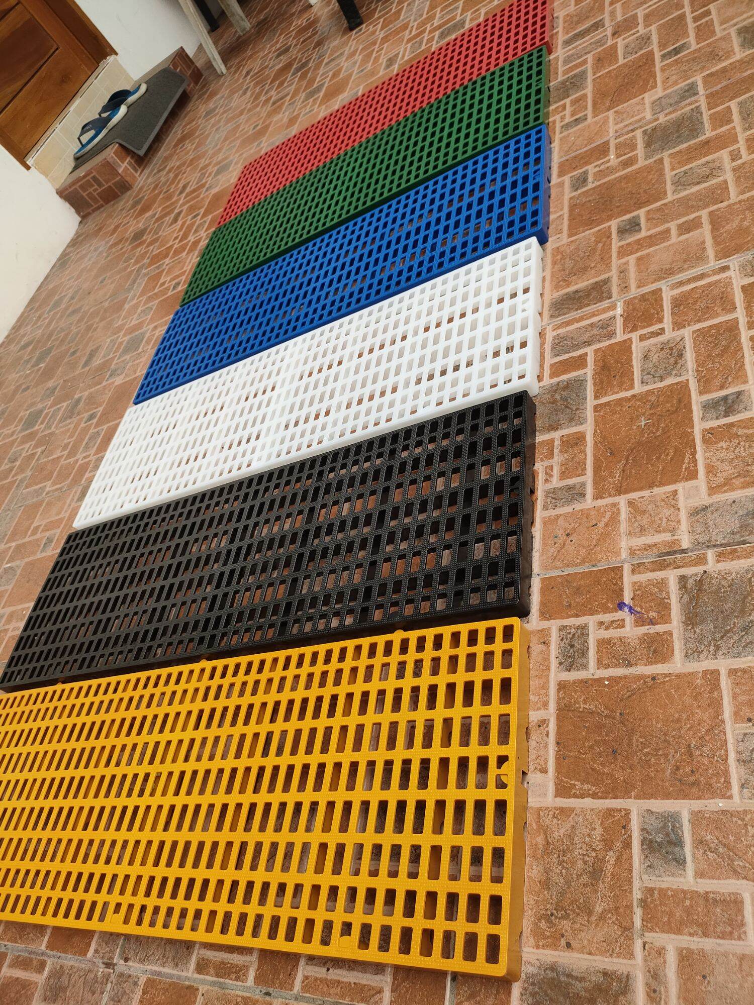 plastic matting size 1x3, matting size 1x3 plastic, dog matting size