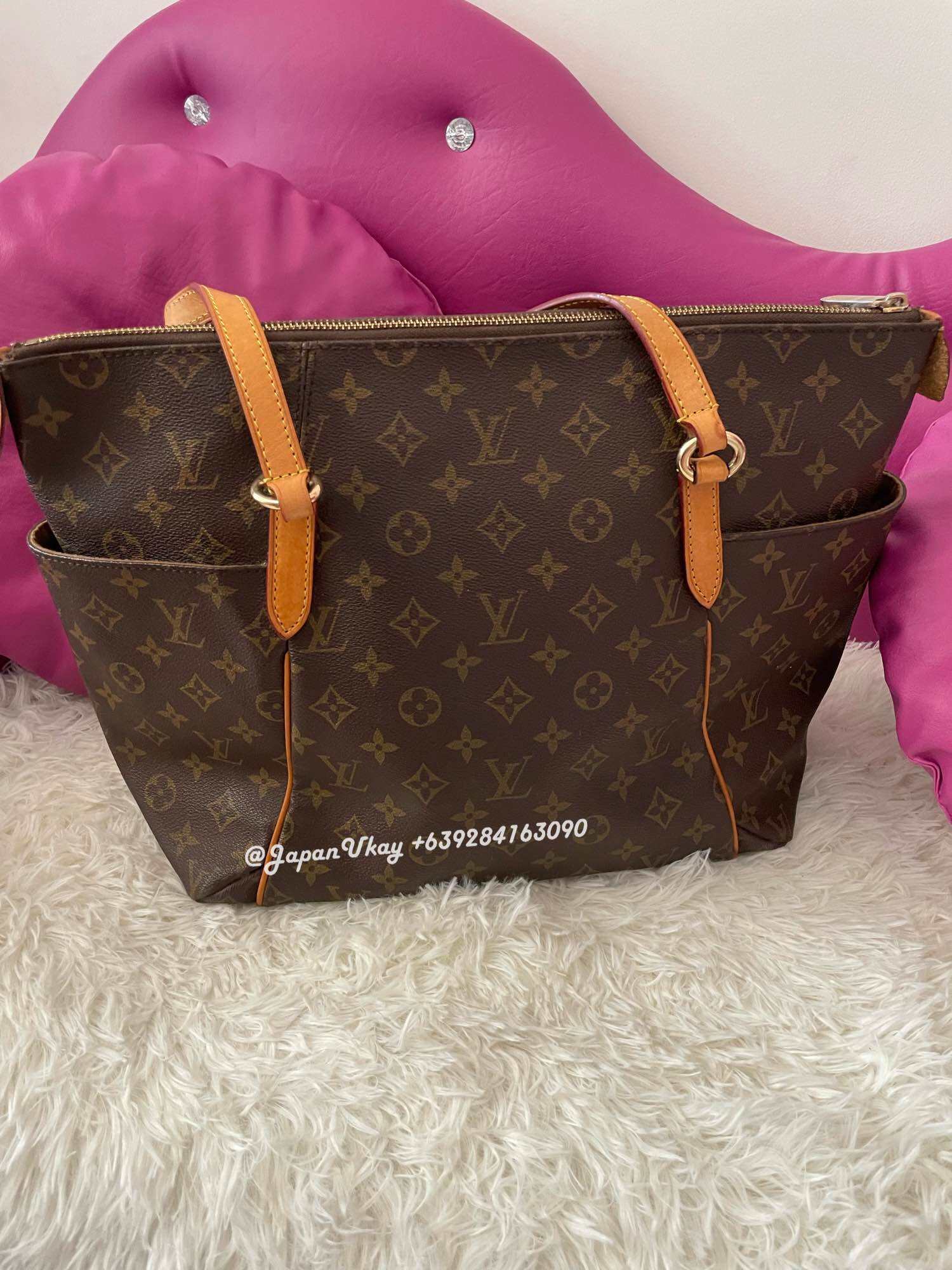 LV Totally GM  Shopee Philippines