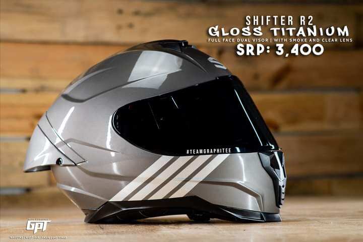 Shifter store helmet model