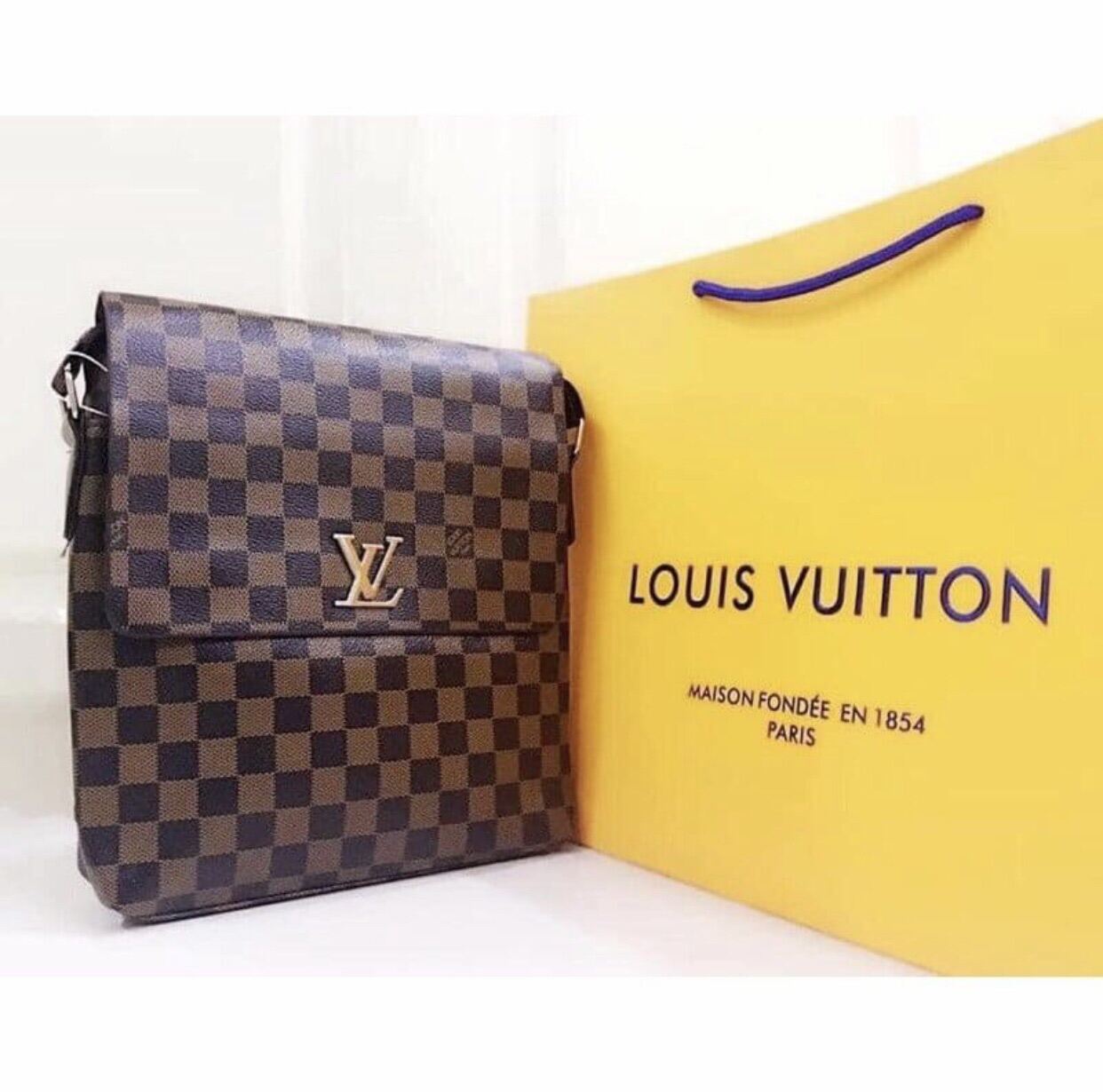 lv sling men