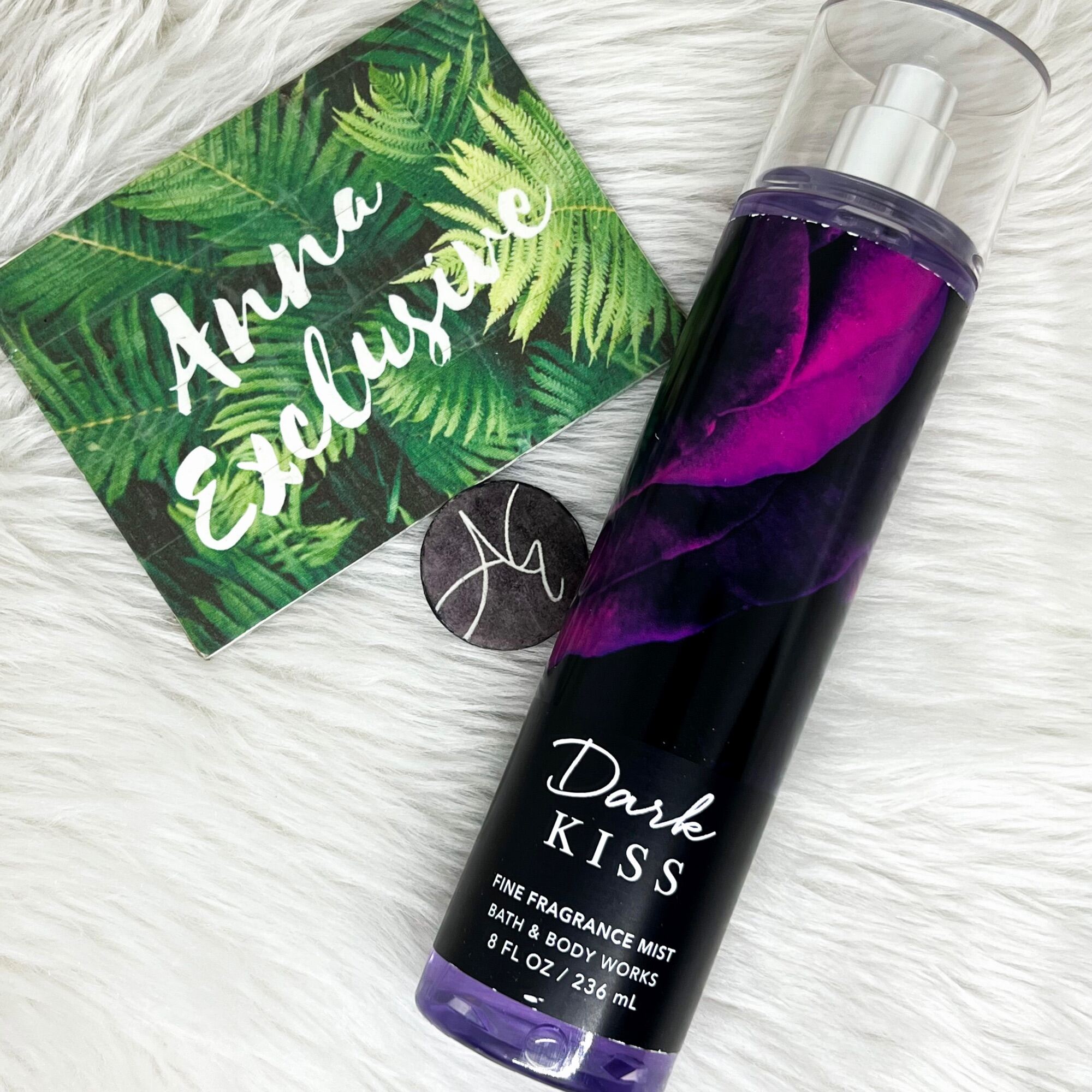 Dark kiss bath online and body works mist