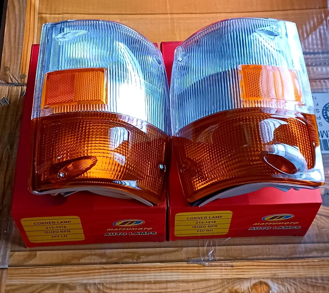 signal light corner Lamp Isuzu NKR NPR 24V 2131518 Lazada PH