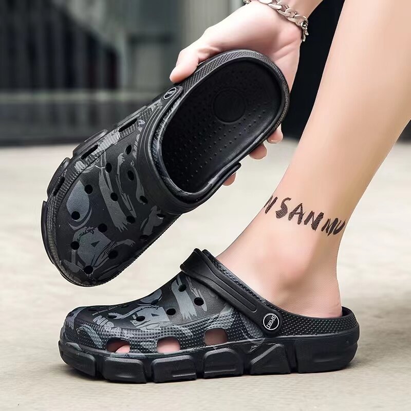 New men's shop crocs