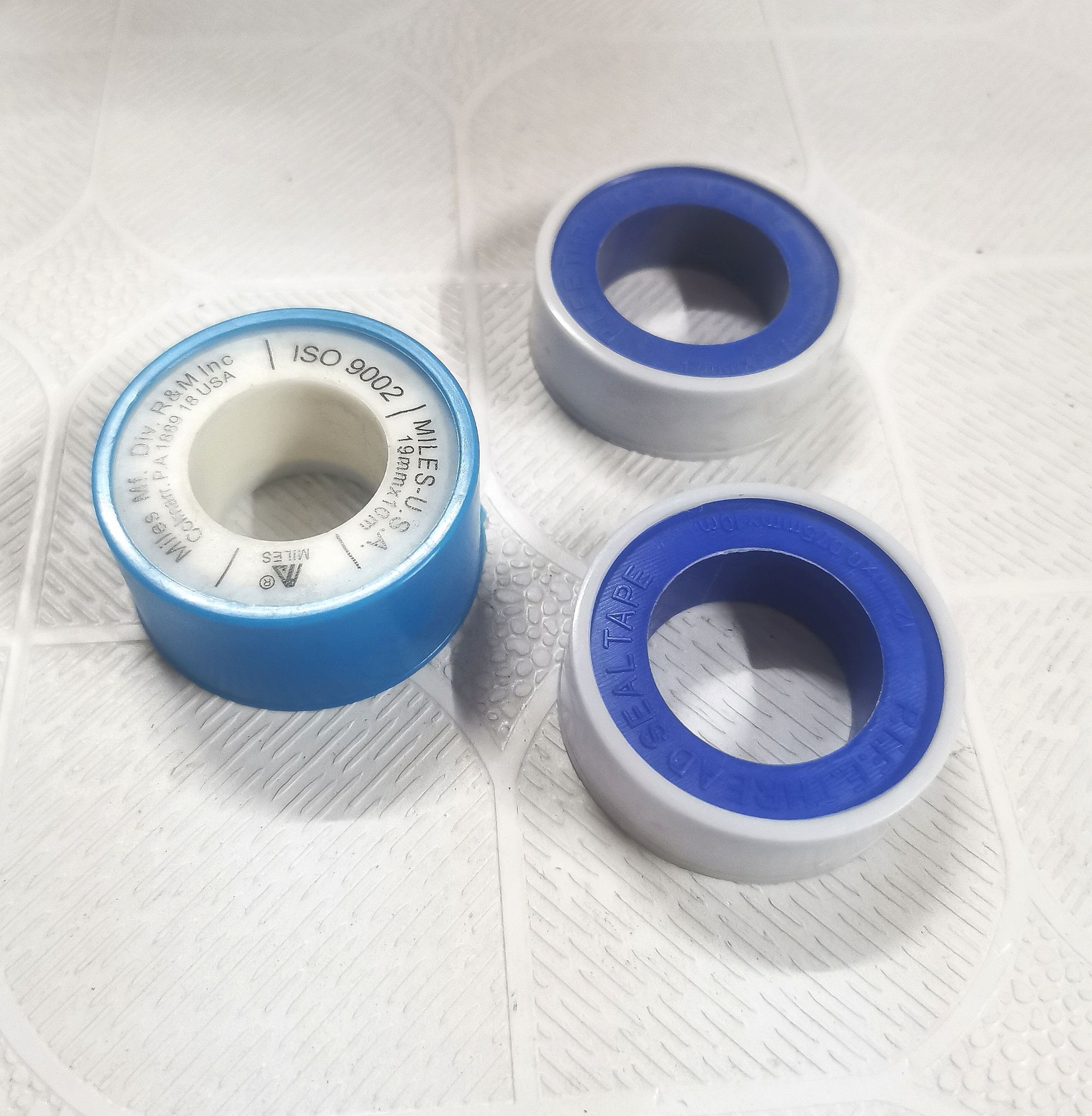 Magical Glue Self-adhesive Tape Strap Hoop Loop Strap Velcro
