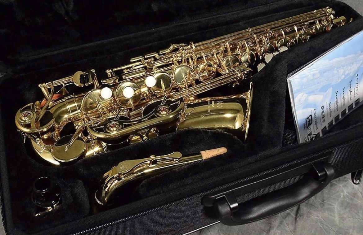 Discounted Yamaha Alto Saxophone Yas-380, Shipped from Japan