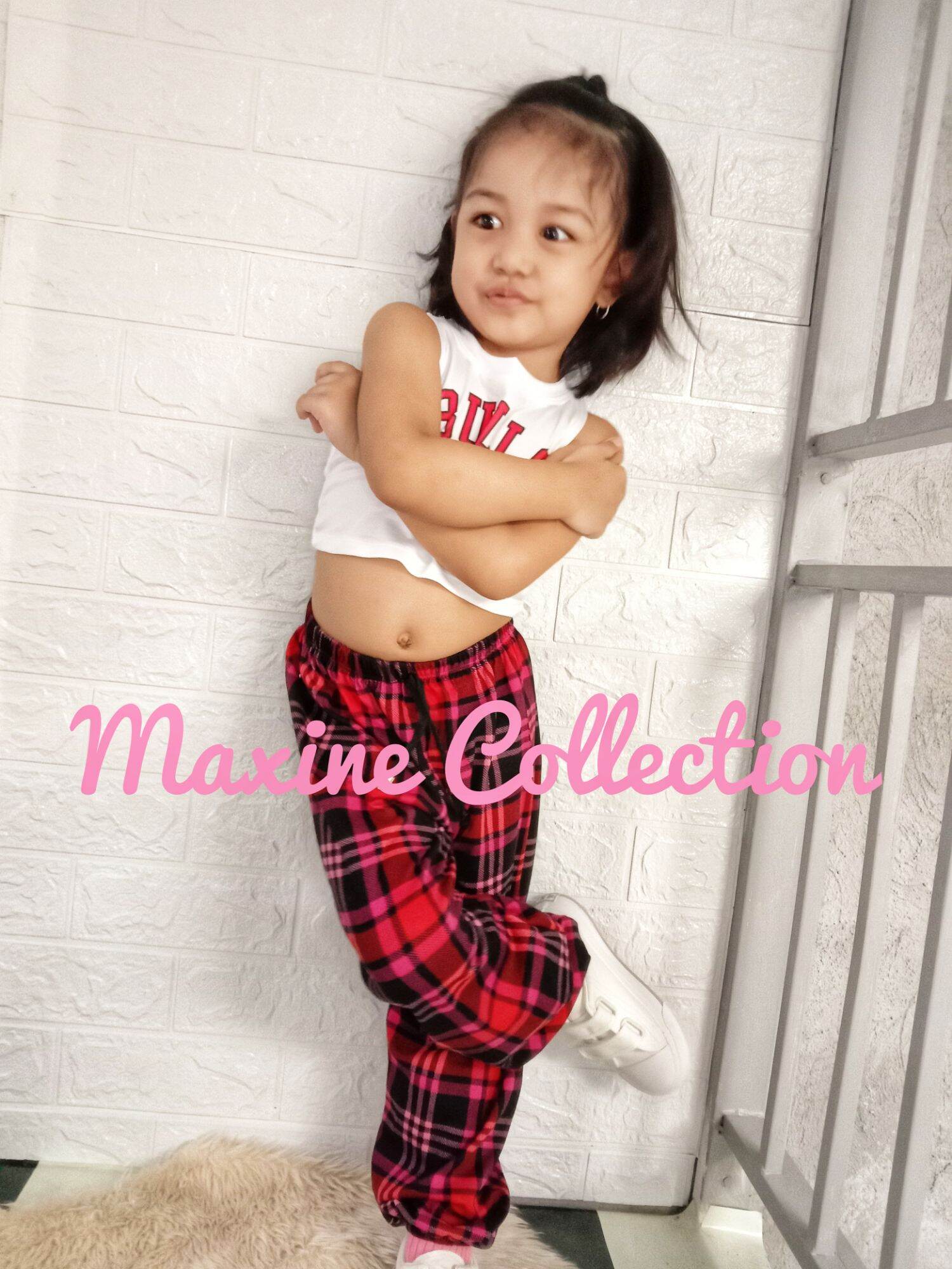 Shop online with Maxine Collection now! Visit Maxine Collection on Lazada.