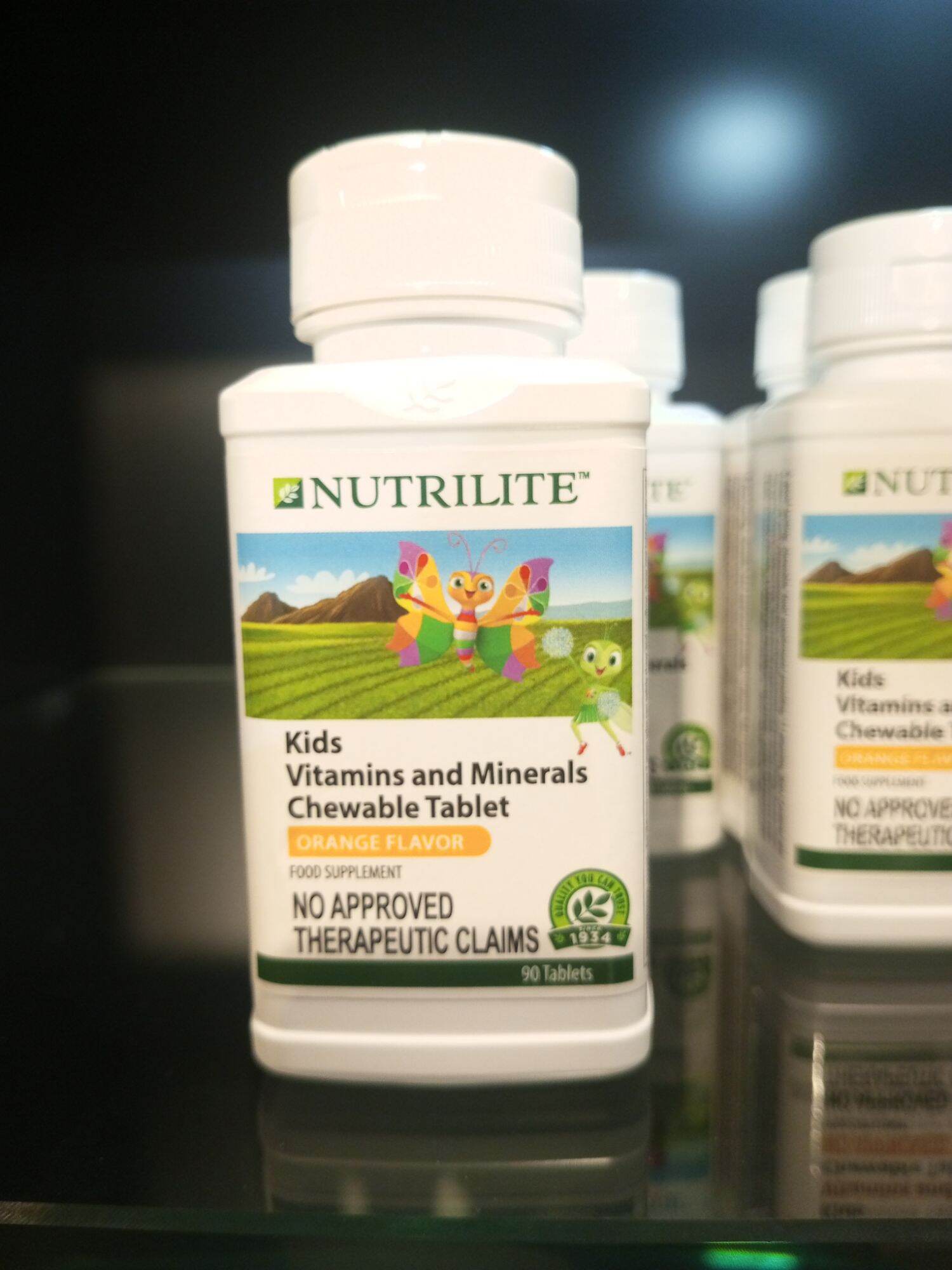 AMWAY NUTRILITE KIDS VITAMINS AND MINERALS CHEWABLE. 