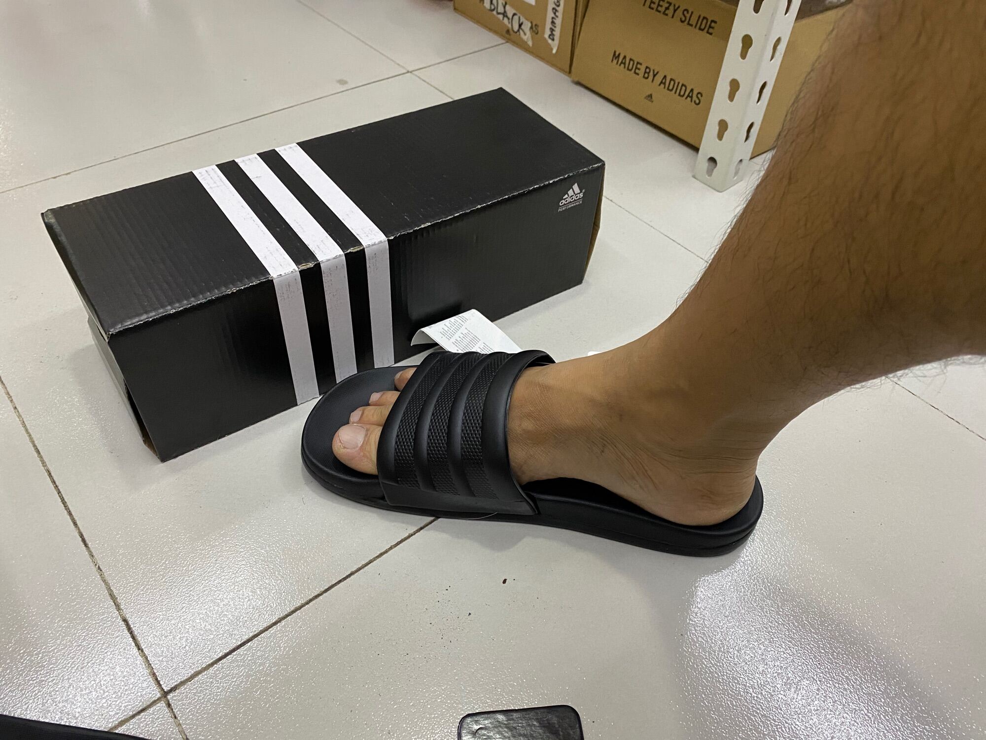 adilette comfort black