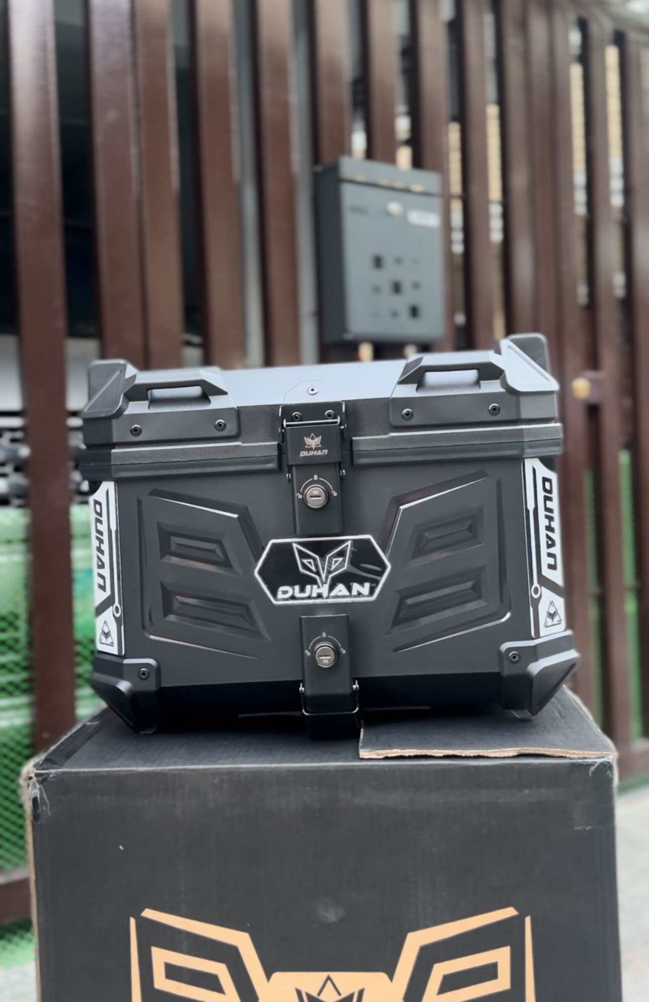 Niwra/SEC/Duhan/Hnj Abs Top Box. 