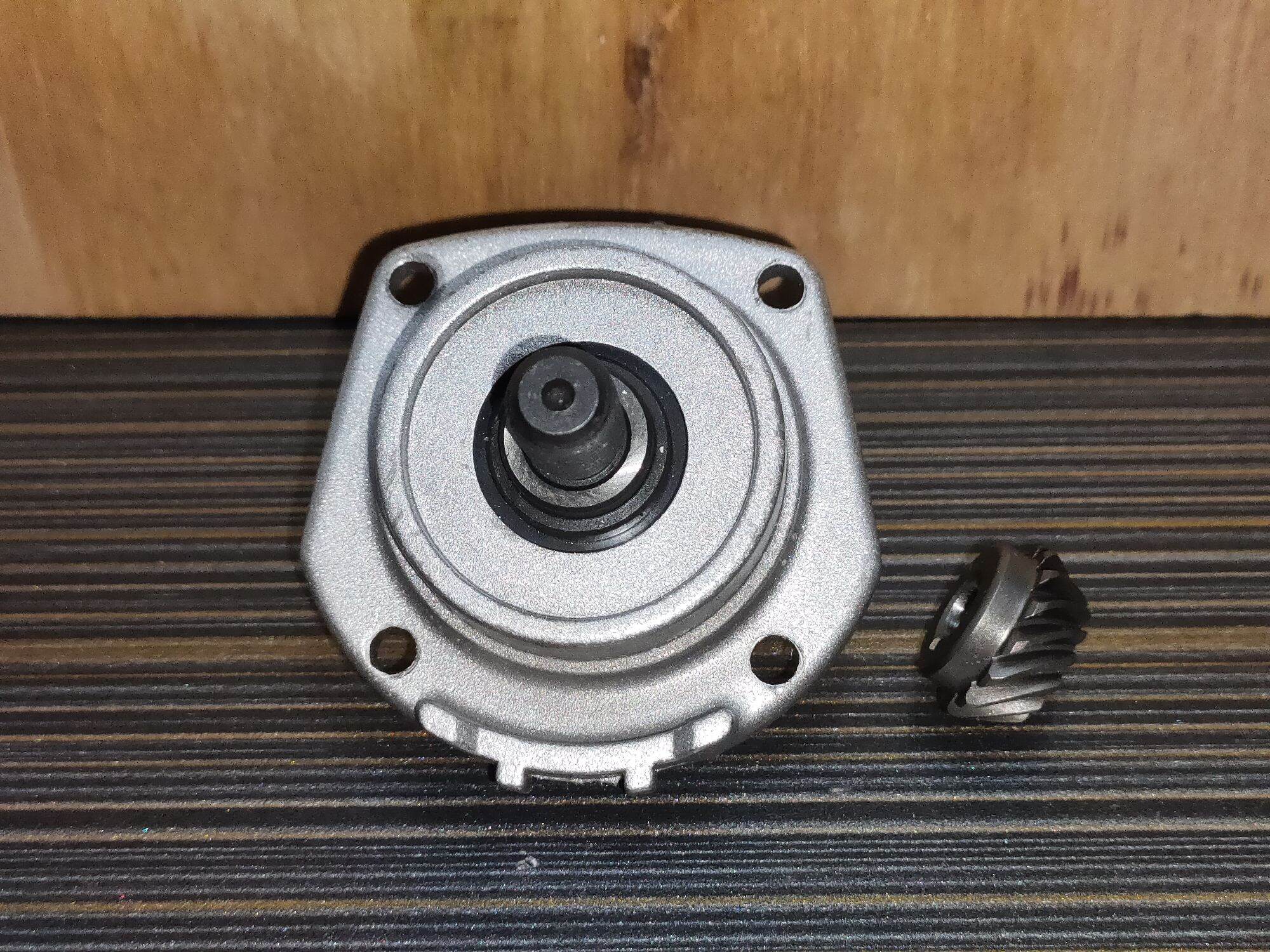 Gear Box Assembly for Makita N9500N with Spindle and Spiral Bevel Gear set. 