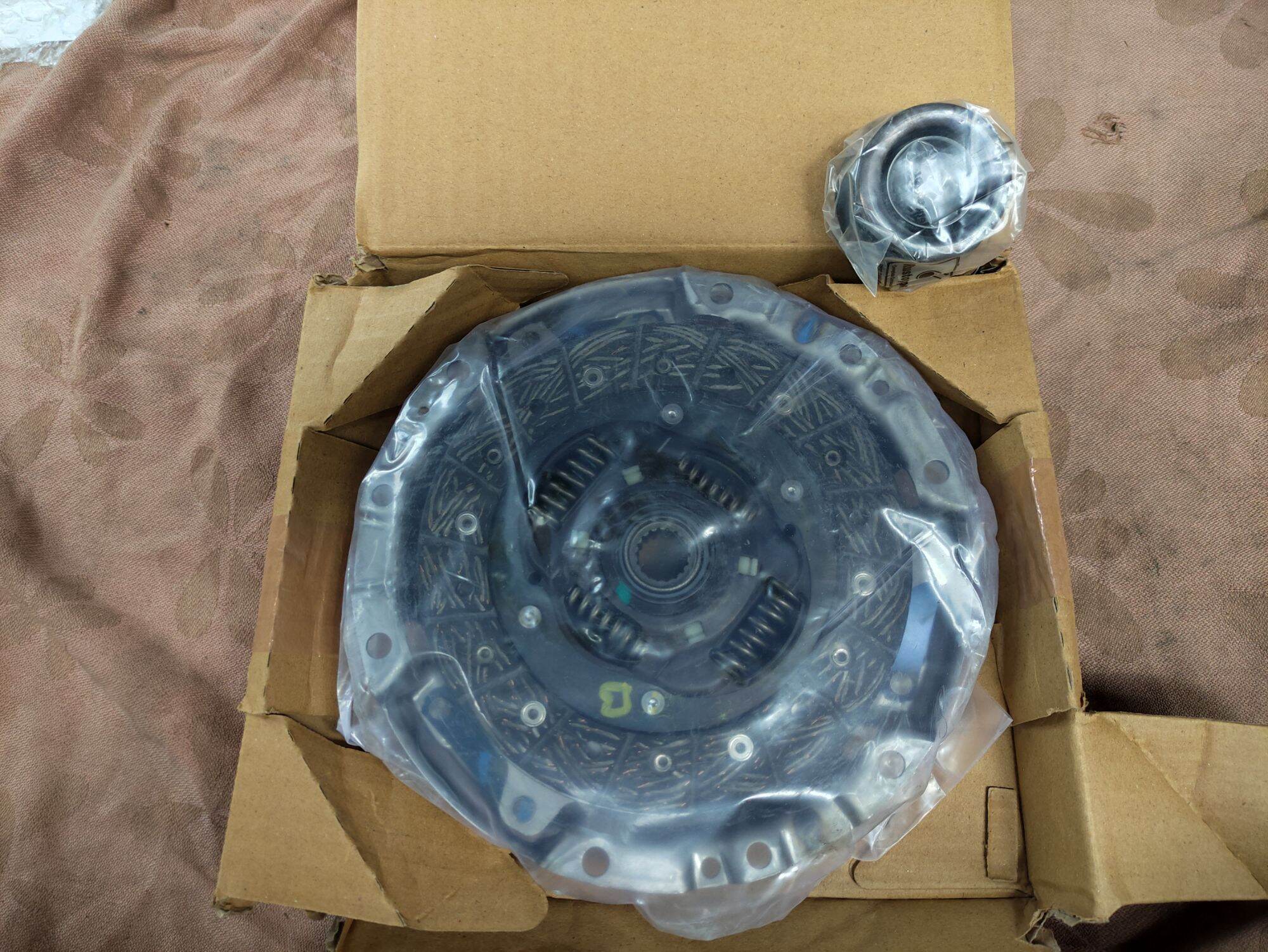 Suzuki Alto 800 Clutch Assembly Clutch Disc, Pressure Plate ans Release